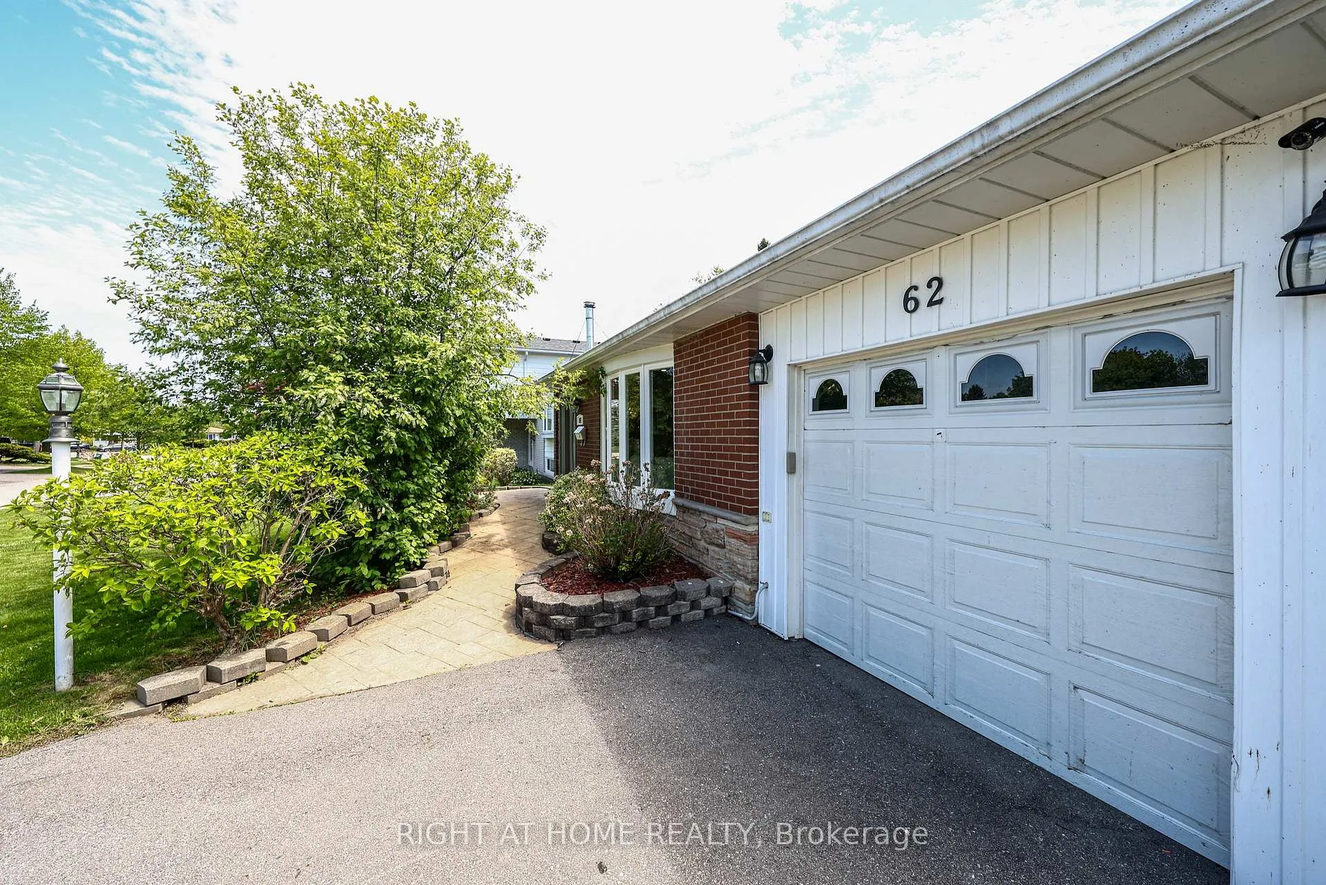 Photo 33 of 62 Albery Crescent, Ajax, South East — HOMEH