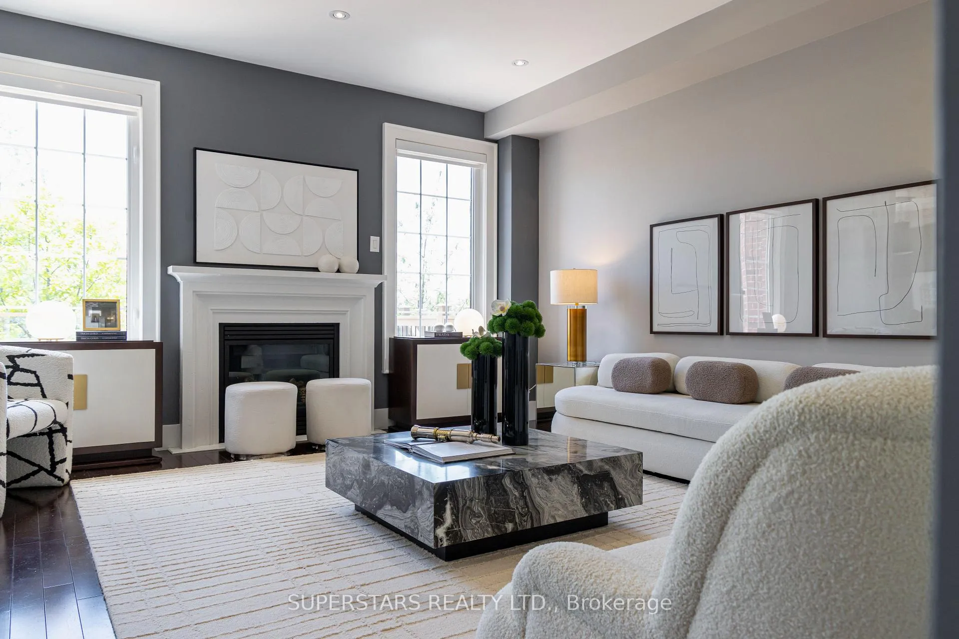 Photo 5 of 49 William Bartlett Drive, Markham, Berczy — HOMEH