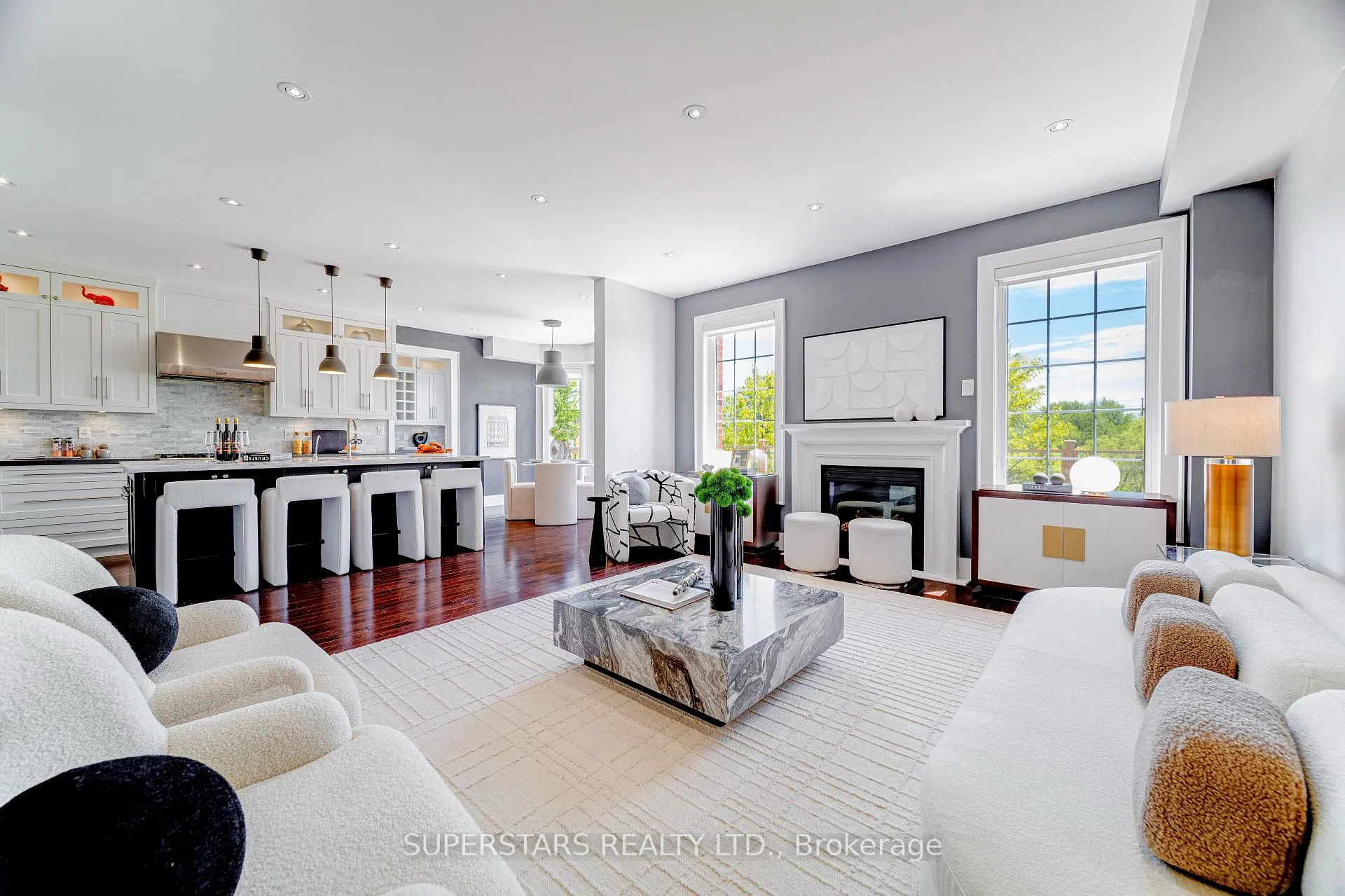 Photo 7 of 49 William Bartlett Drive, Markham, Berczy — HOMEH
