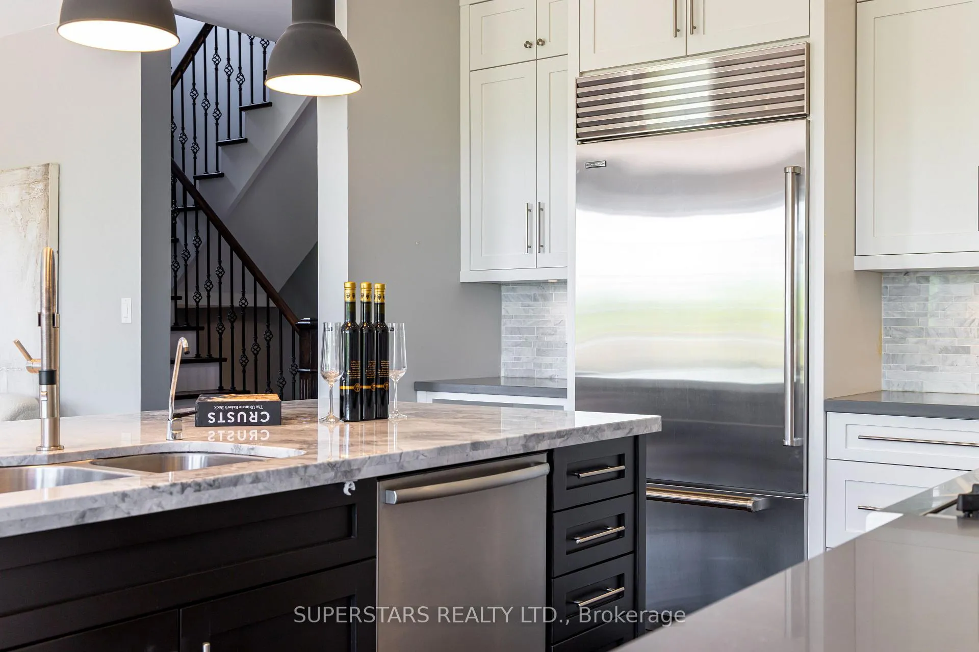 Photo 11 of 49 William Bartlett Drive, Markham, Berczy — HOMEH