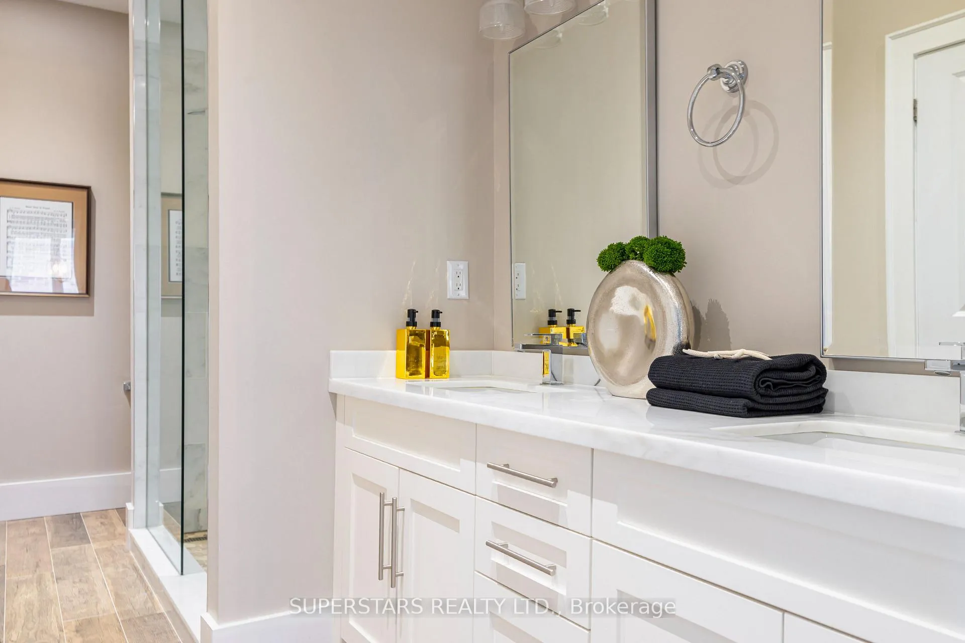 Photo 26 of 49 William Bartlett Drive, Markham, Berczy — HOMEH