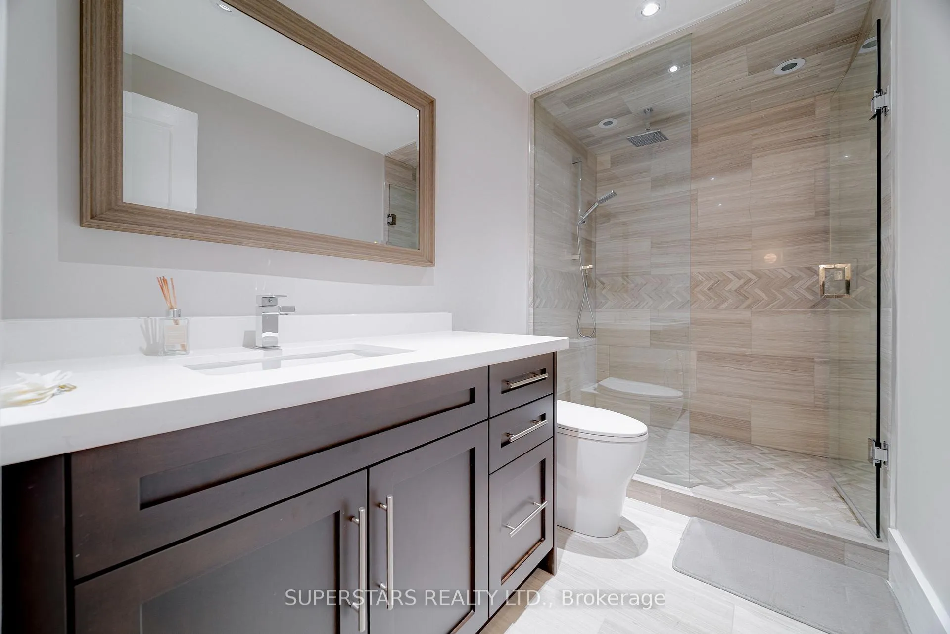 Photo 34 of 49 William Bartlett Drive, Markham, Berczy — HOMEH