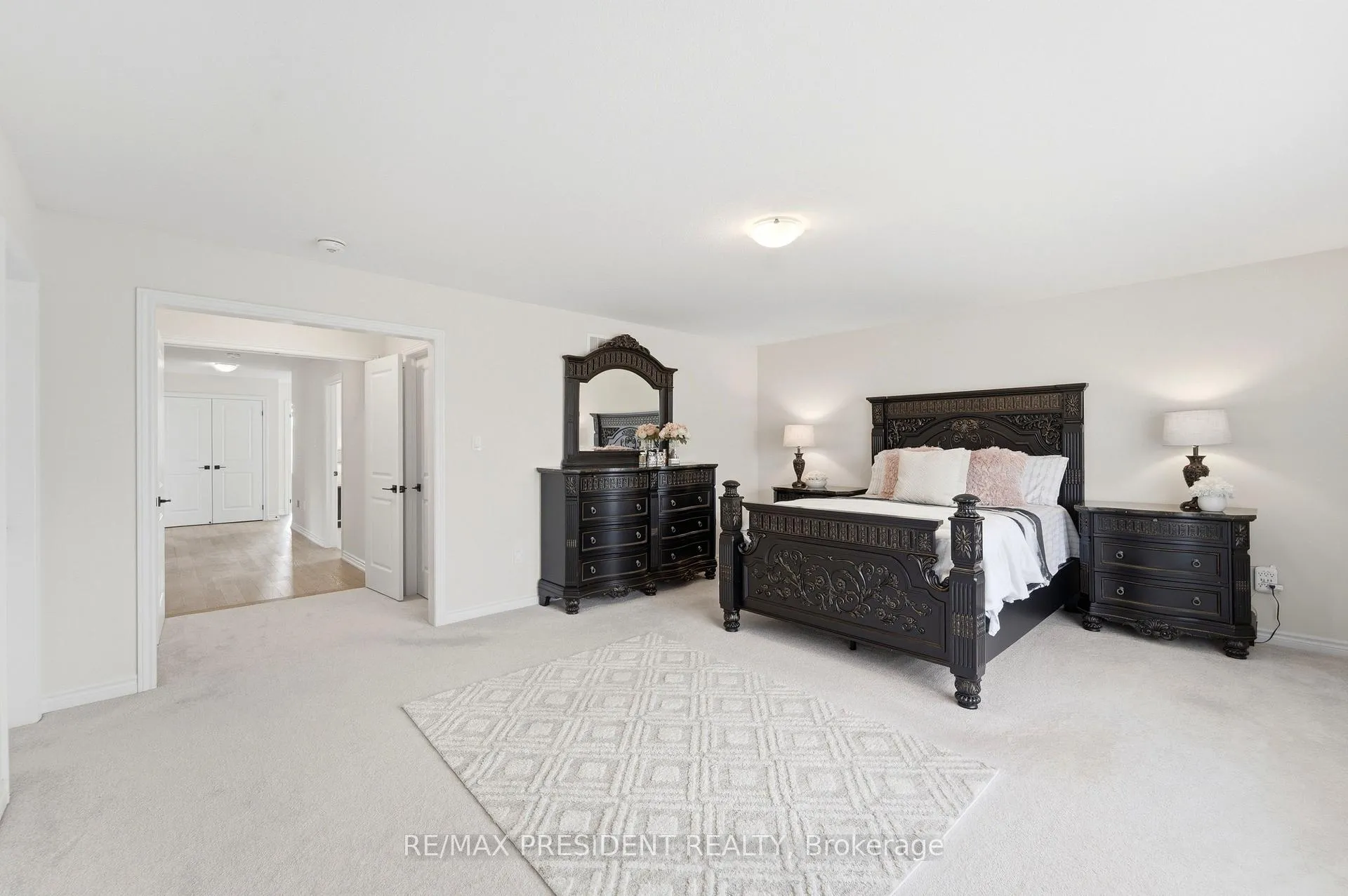 Photo 21 of 80 Explorer Way, Thorold, Rolling Meadows — HOMEH