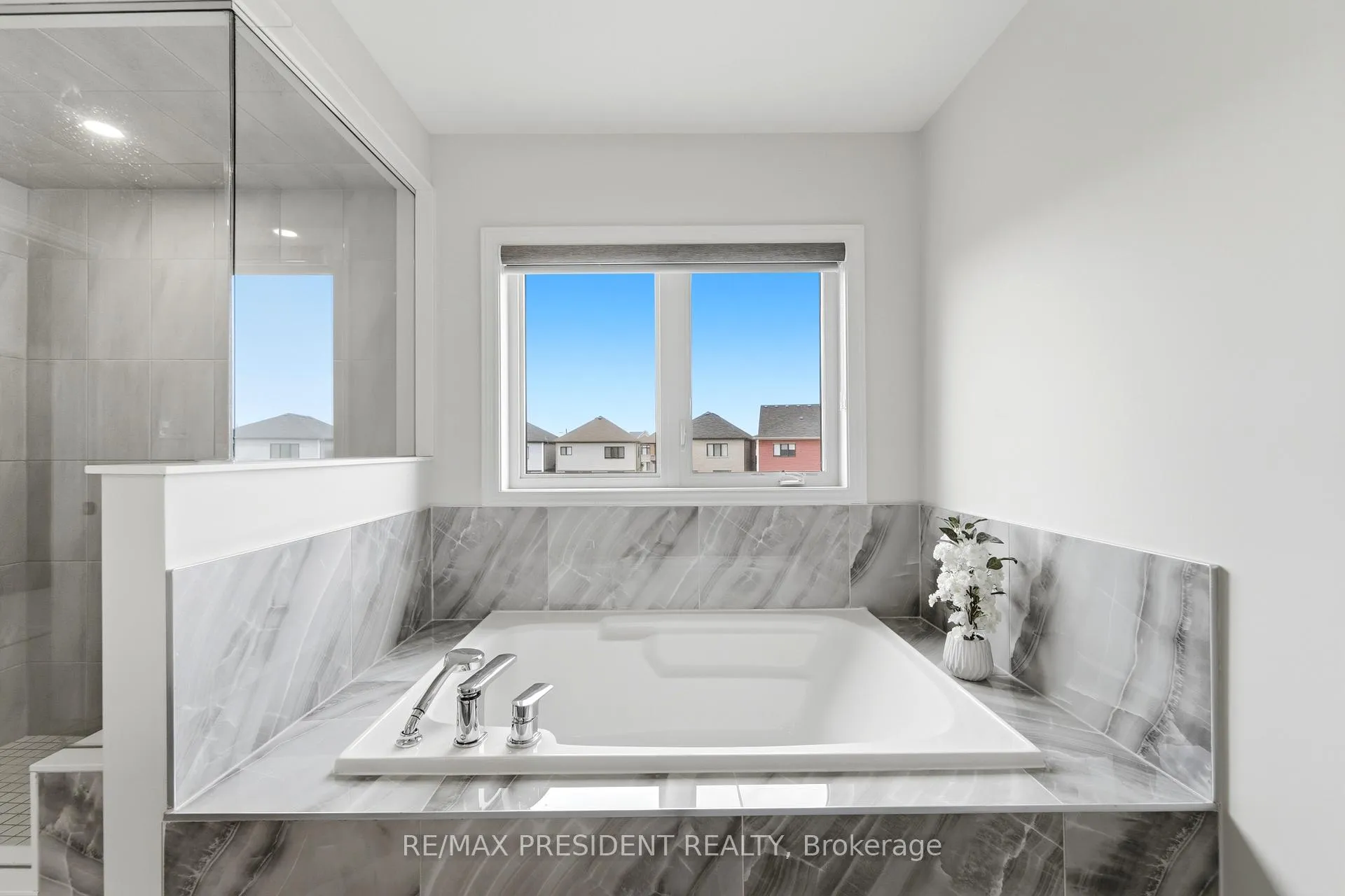 Photo 24 of 80 Explorer Way, Thorold, Rolling Meadows — HOMEH