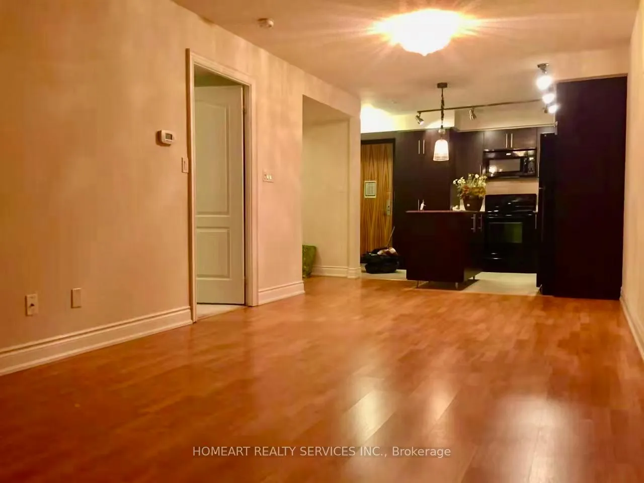 Photo 3 of Unit 810, 60 South Town Centre Boulevard, Markham, Unionville — HOMEH