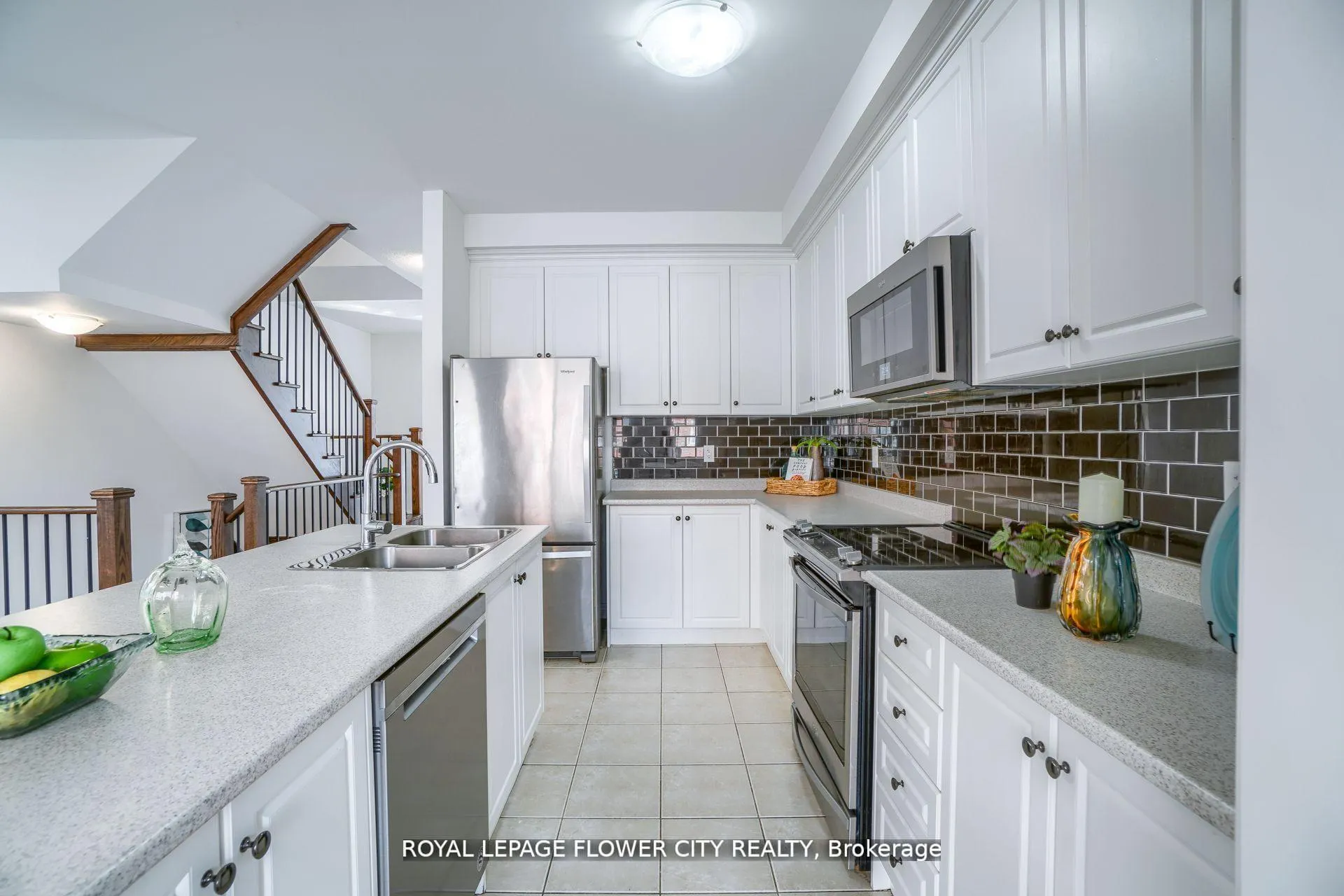 Photo 4 of 14 Faye Street, Brampton, Bram East — HOMEH