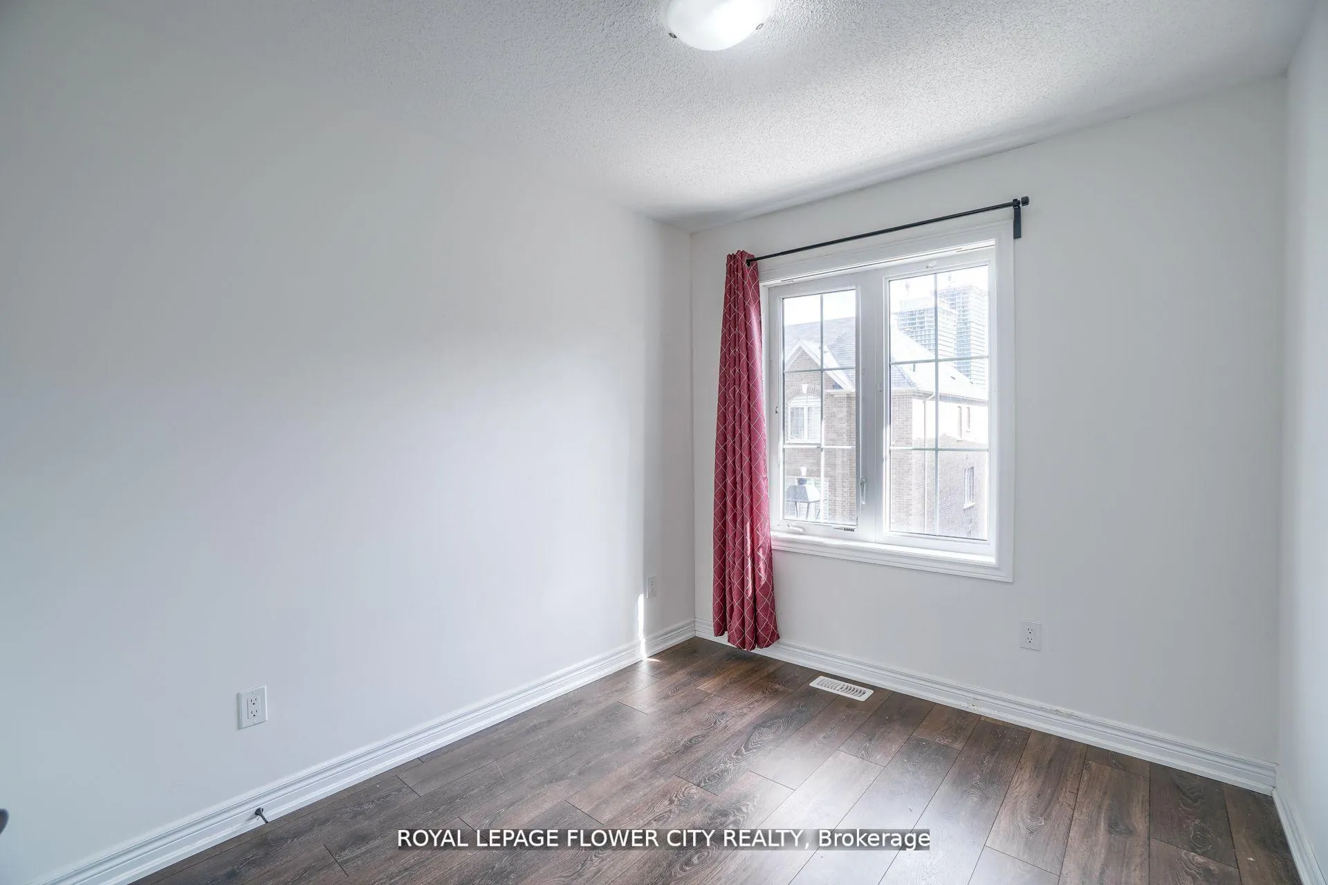 Photo 26 of 14 Faye Street, Brampton, Bram East — HOMEH