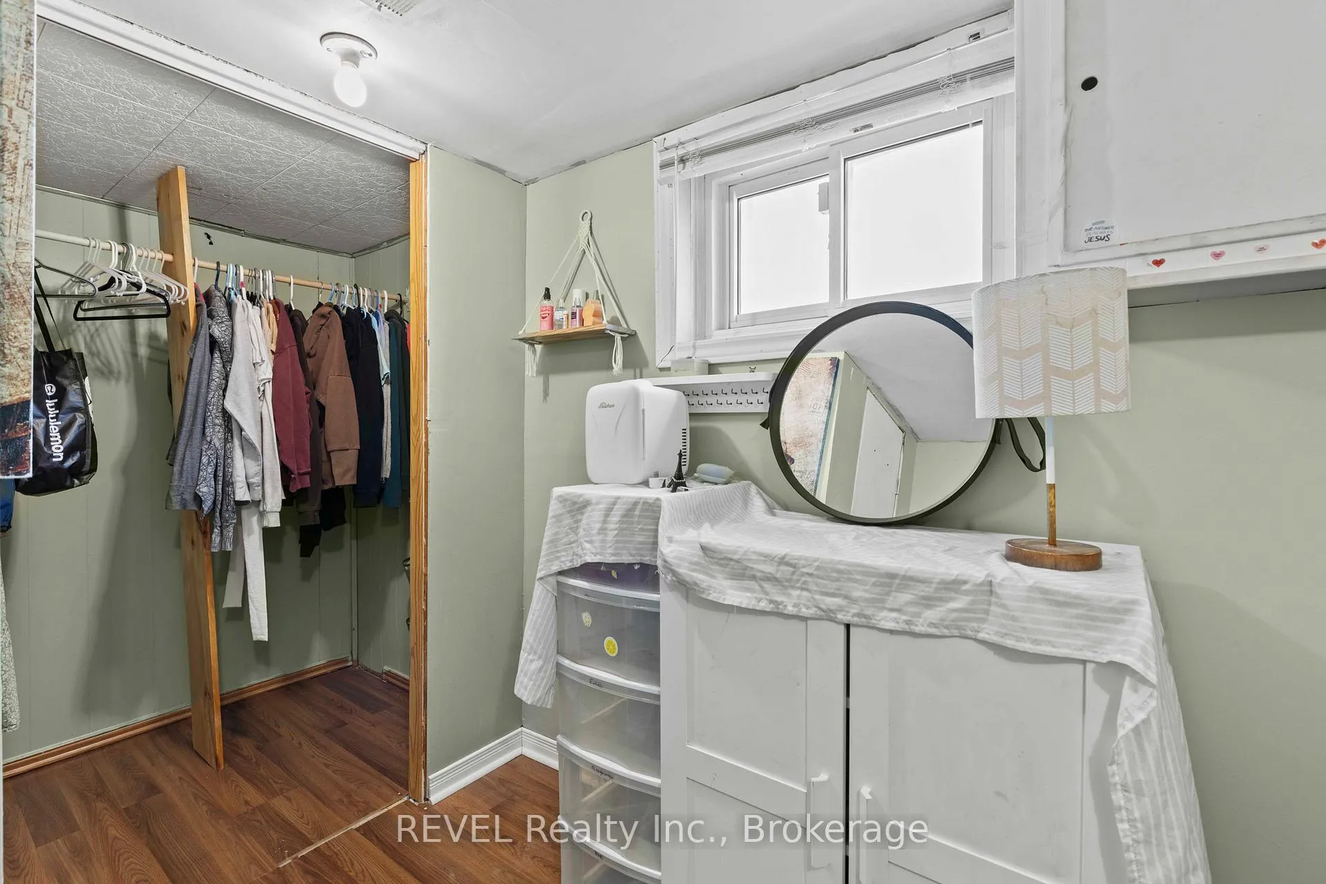 Photo 22 of 217 Niagara Street N, St. Catharines, Facer — HOMEH