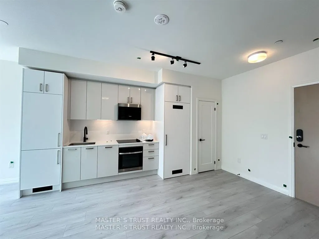 Photo 2 of Unit 906, 280 Dundas Street W, Toronto, Kensington-Chinatown — HOMEH