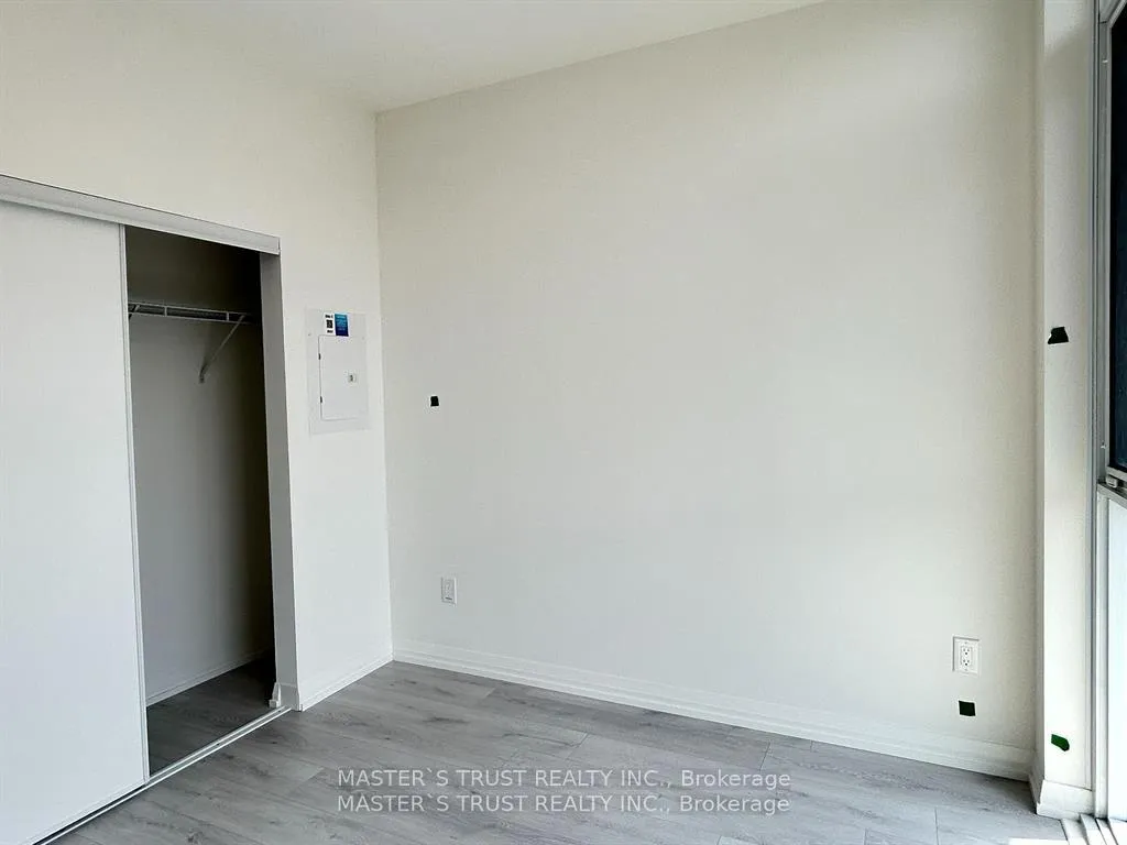 Photo 8 of Unit 906, 280 Dundas Street W, Toronto, Kensington-Chinatown — HOMEH