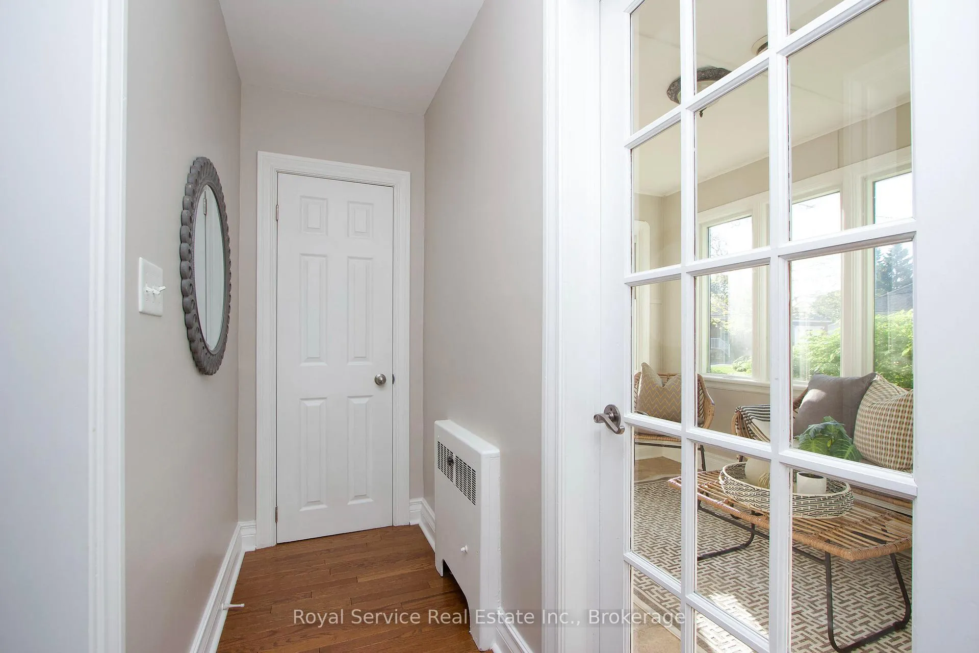 Photo 2 of 9 Jane Street, Clarington, Bowmanville — HOMEH