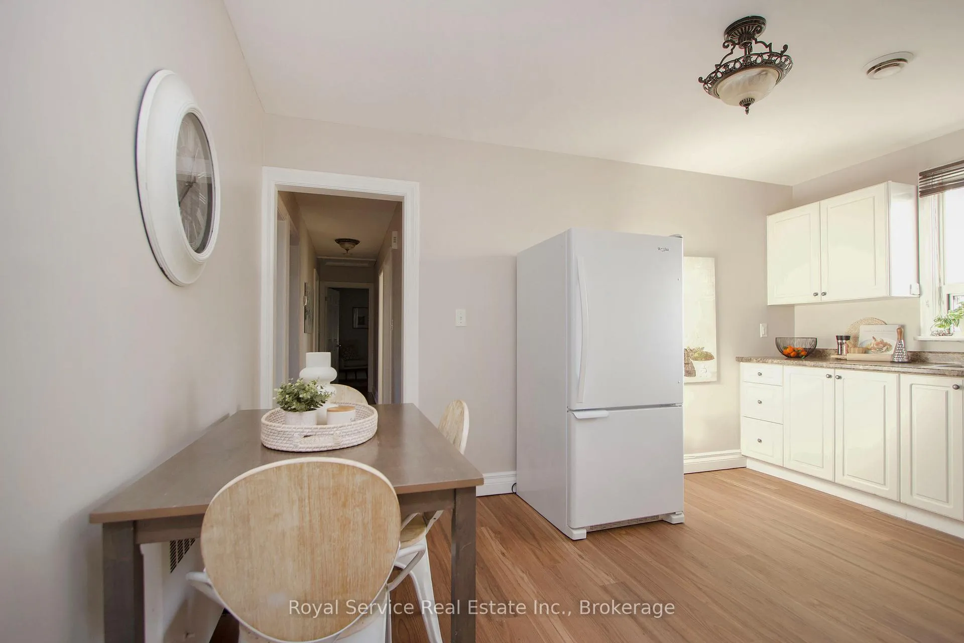 Photo 11 of 9 Jane Street, Clarington, Bowmanville — HOMEH