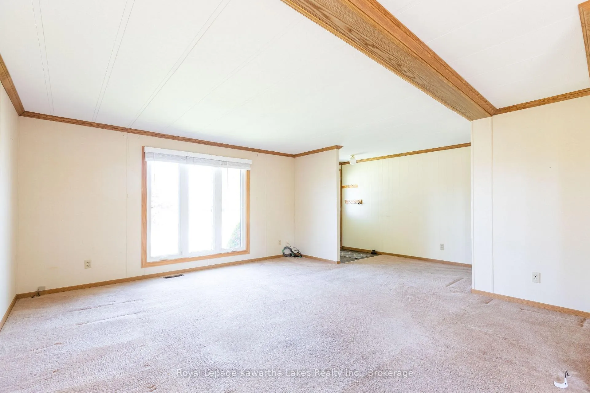 Photo 12 of 9 Vista Drive, Kawartha Lakes, Lindsay — HOMEH