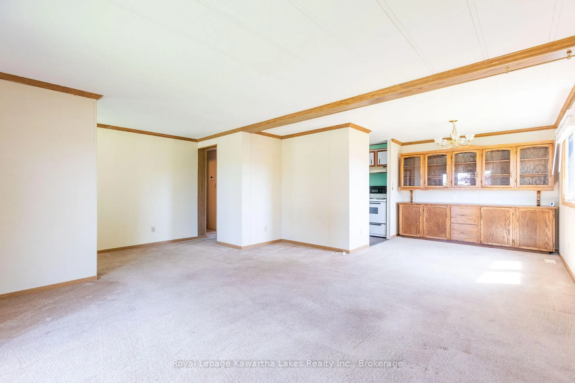 Photo 13 of 9 Vista Drive, Kawartha Lakes, Lindsay — HOMEH