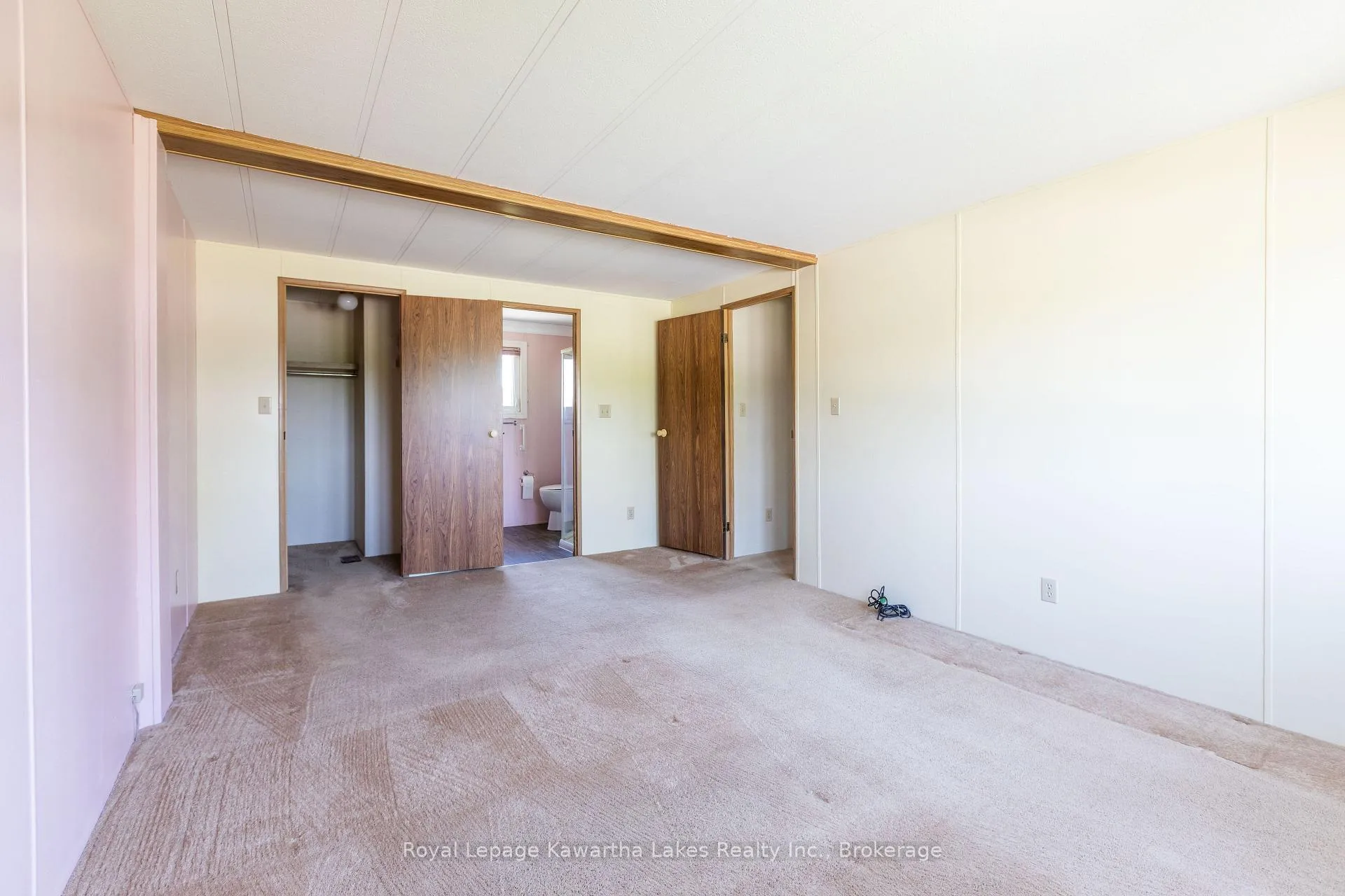 Photo 21 of 9 Vista Drive, Kawartha Lakes, Lindsay — HOMEH