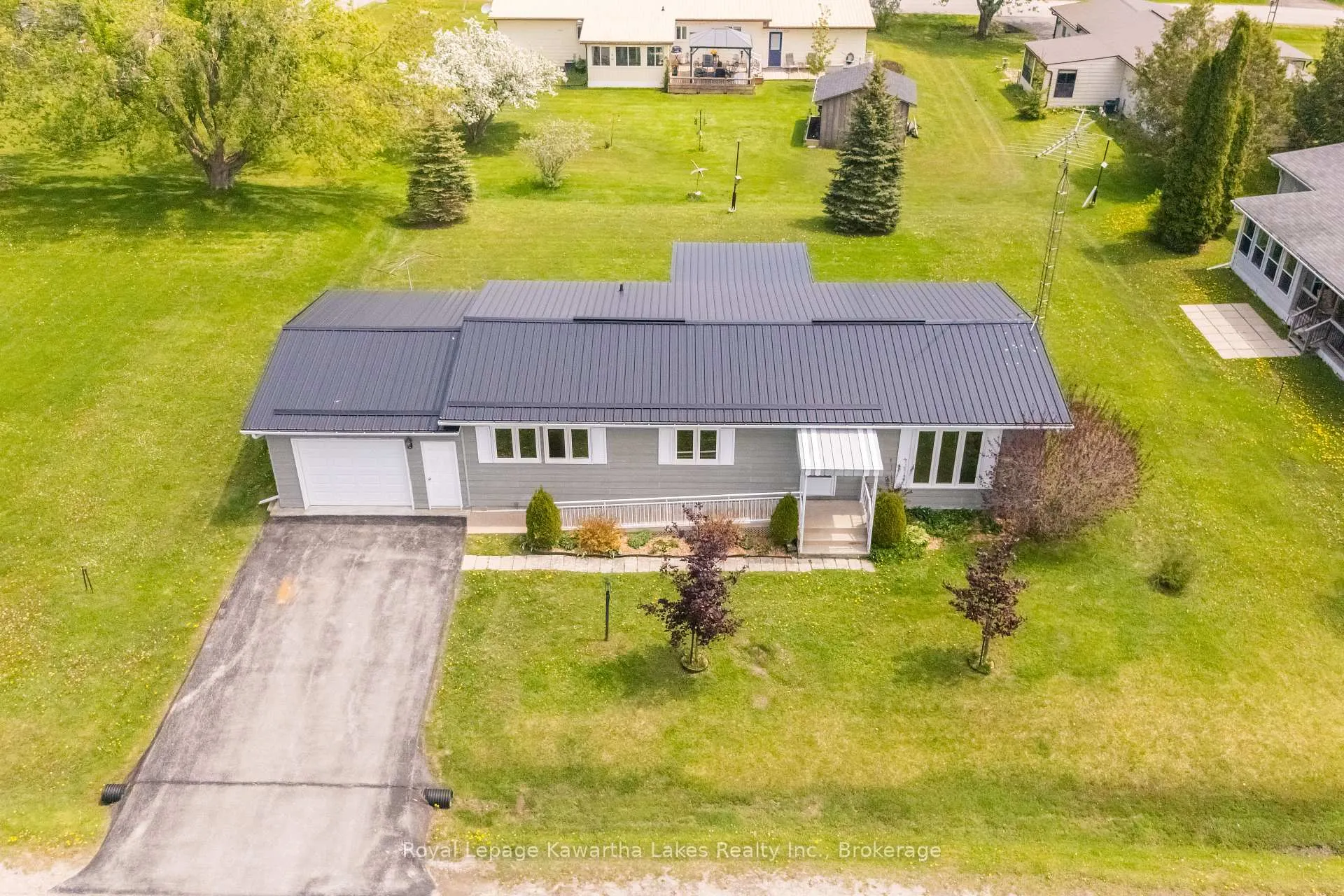 Photo 27 of 9 Vista Drive, Kawartha Lakes, Lindsay — HOMEH
