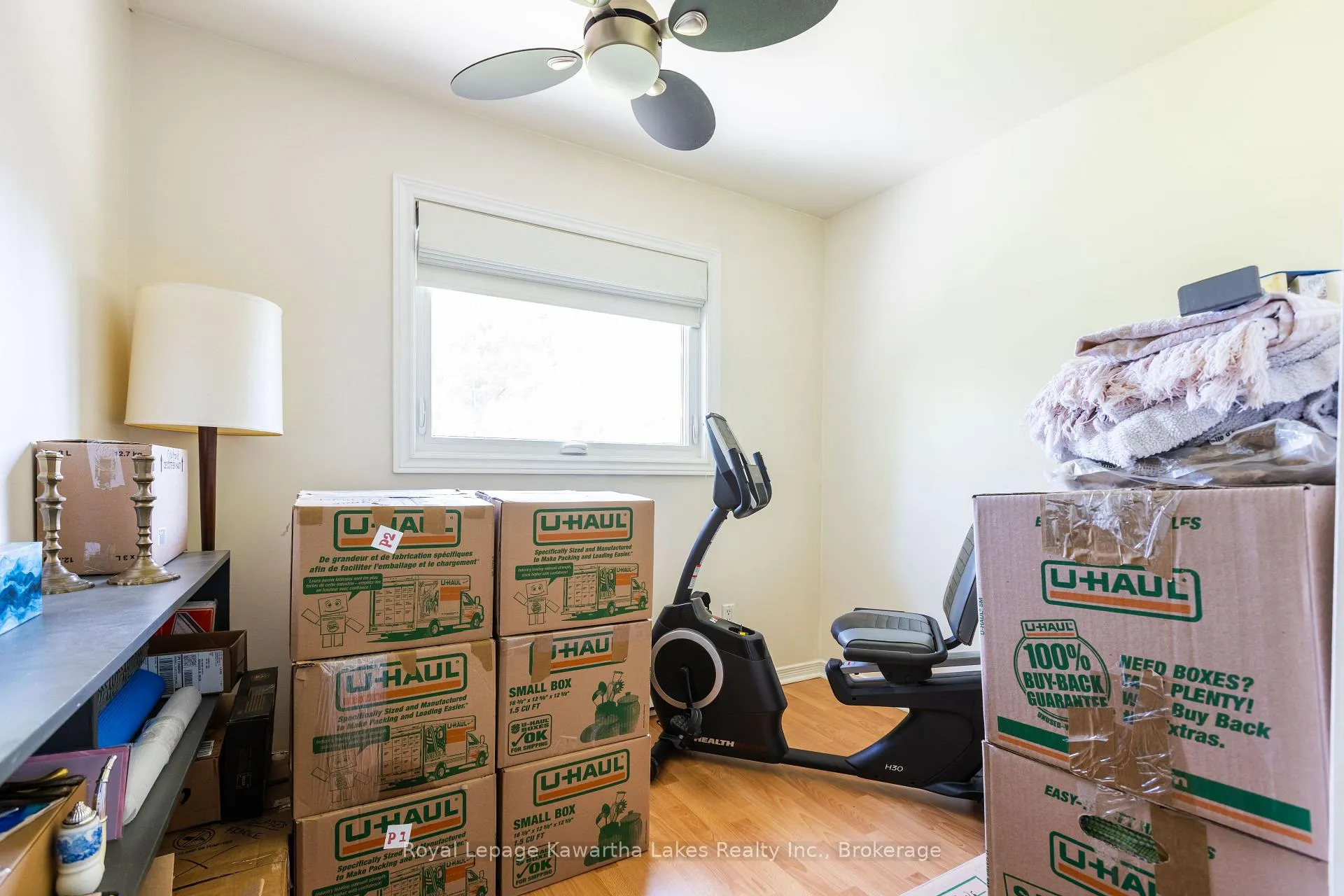 Photo 22 of 236 Crosby Drive, Kawartha Lakes, Bobcaygeon — HOMEH