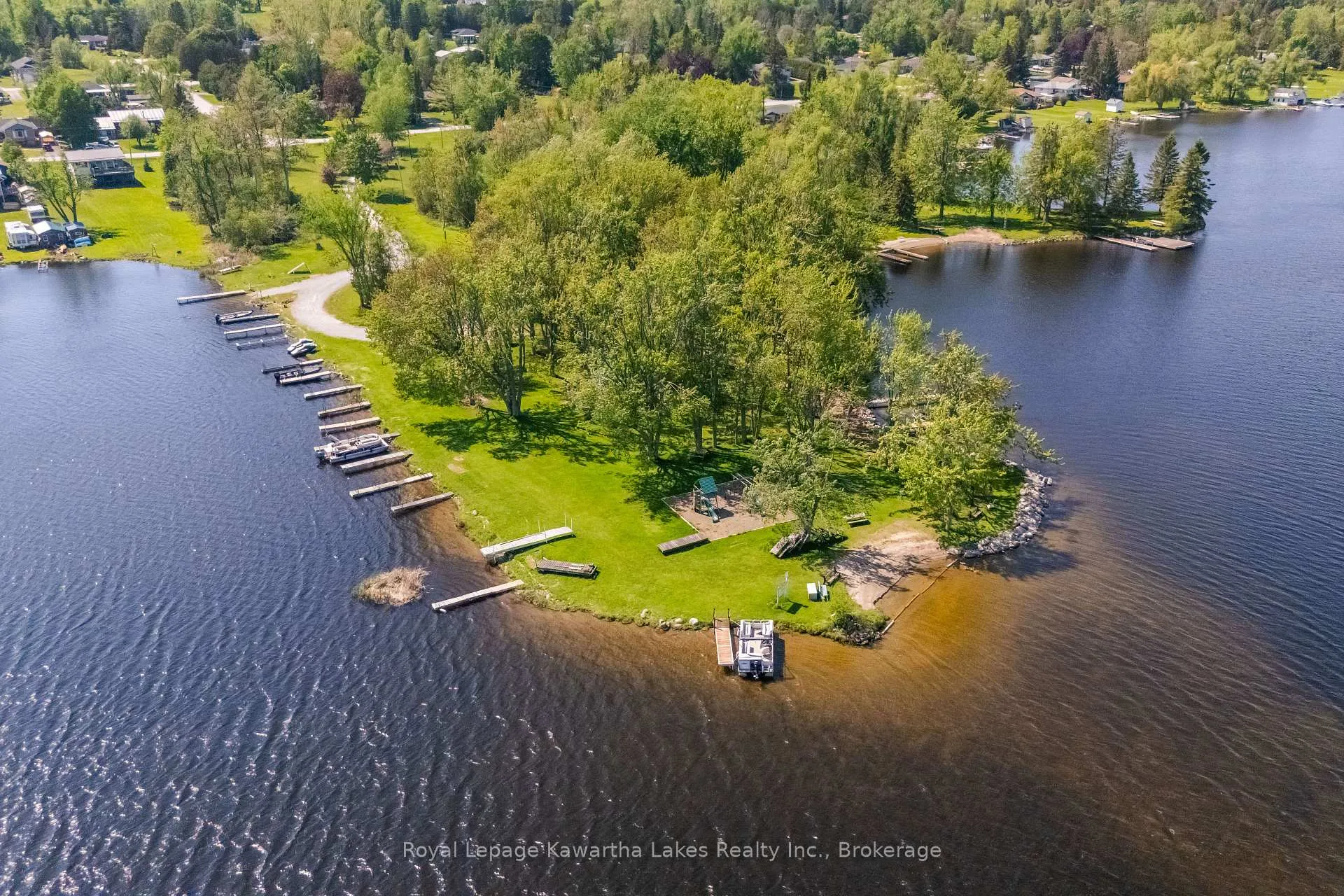 Photo 34 of 236 Crosby Drive, Kawartha Lakes, Bobcaygeon — HOMEH