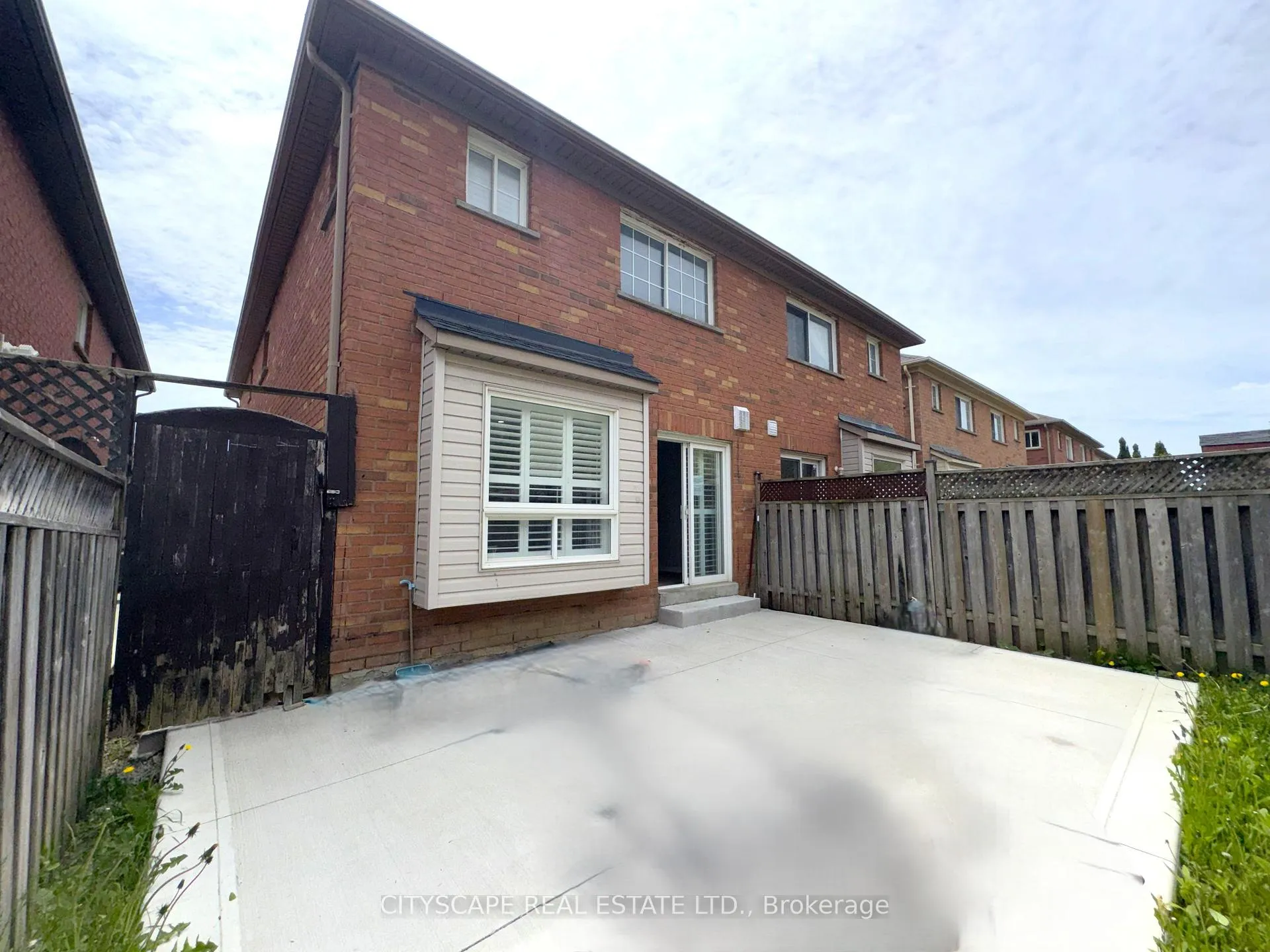 Photo 41 of 68 Vintage Gate, Brampton, Fletcher's Creek Village — HOMEH