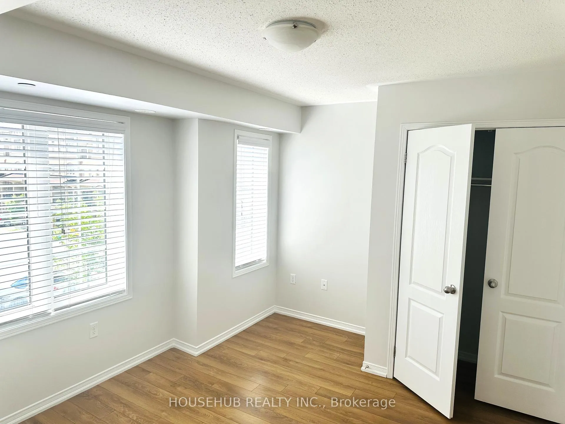 Photo 16 of 50 Filly Path, Oshawa, Windfields — HOMEH