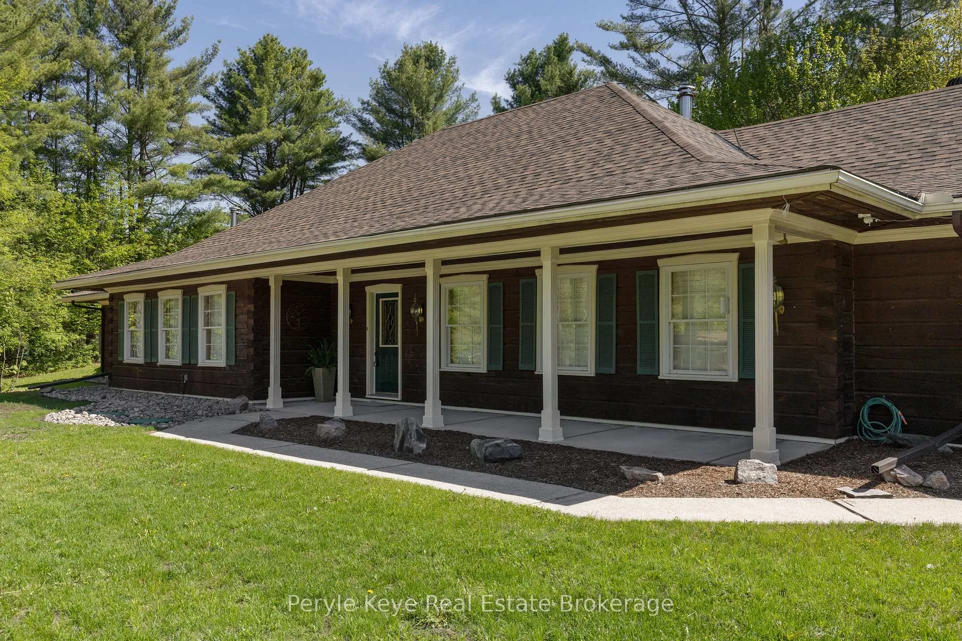 Photo 8 of 1 Kevin Crescent, Bracebridge, Monck (Bracebridge) — HOMEH