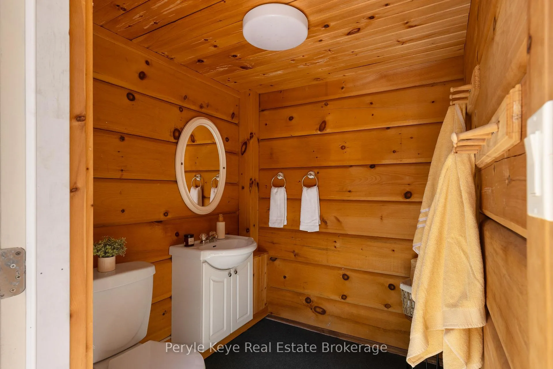 Photo 24 of 1 Kevin Crescent, Bracebridge, Monck (Bracebridge) — HOMEH