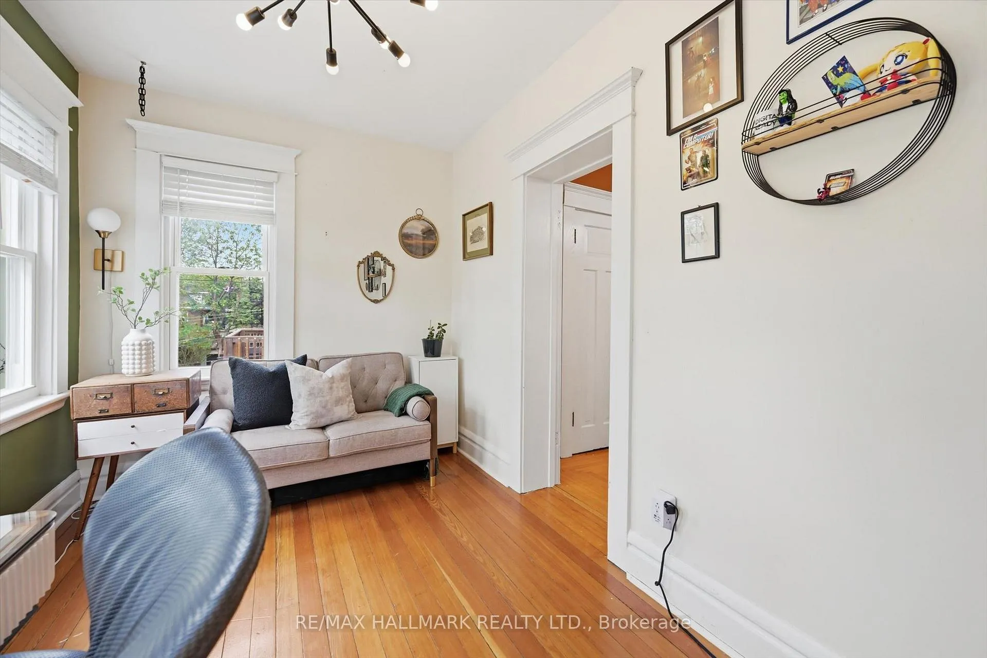 Photo 34 of 102 Carrick Avenue, Hamilton, Stipley — HOMEH