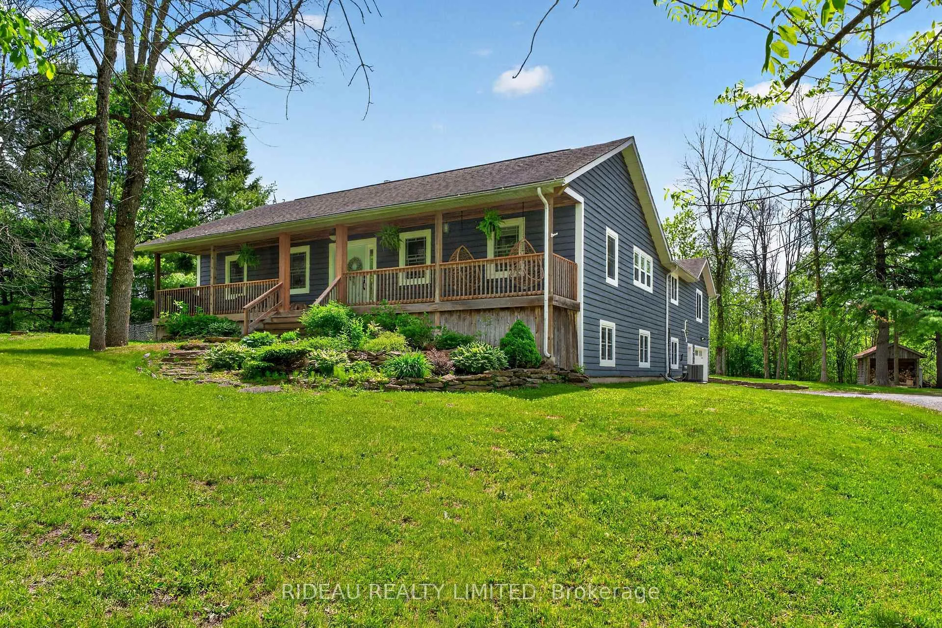 Photo 4 of 55 Davis Lock Road, Rideau Lakes, Rideau Lakes (South Crosby) Twp — HOMEH
