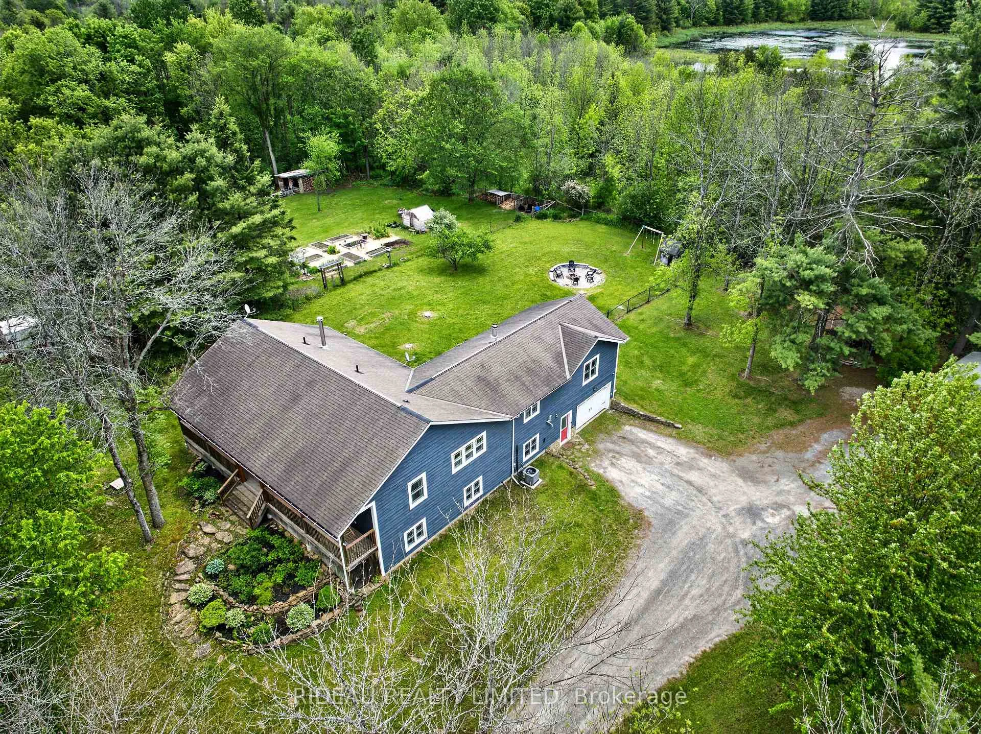 Photo 9 of 55 Davis Lock Road, Rideau Lakes, Rideau Lakes (South Crosby) Twp — HOMEH