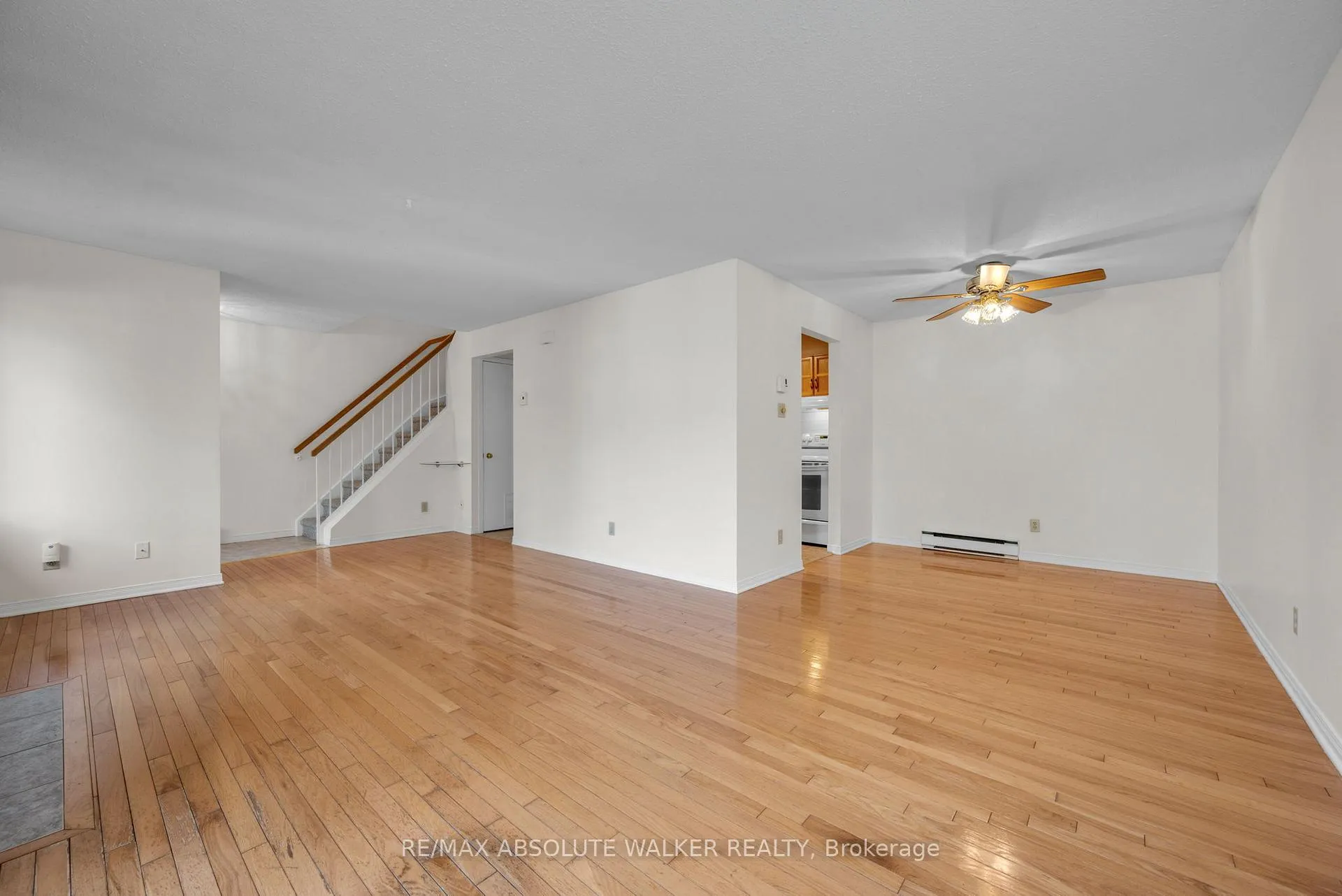 Photo 5 of Unit 108, 500 Canteval Terrace, Ottawa, Fallingbrook/Pineridge — HOMEH