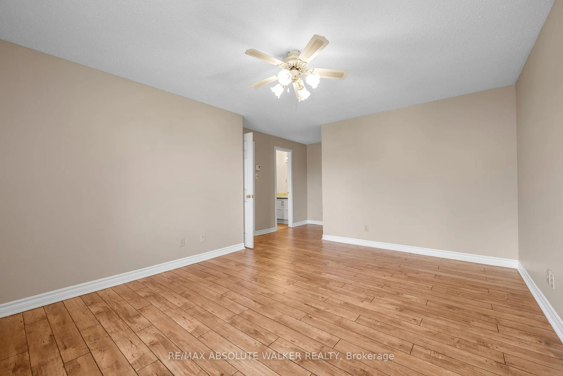 Photo 15 of Unit 108, 500 Canteval Terrace, Ottawa, Fallingbrook/Pineridge — HOMEH