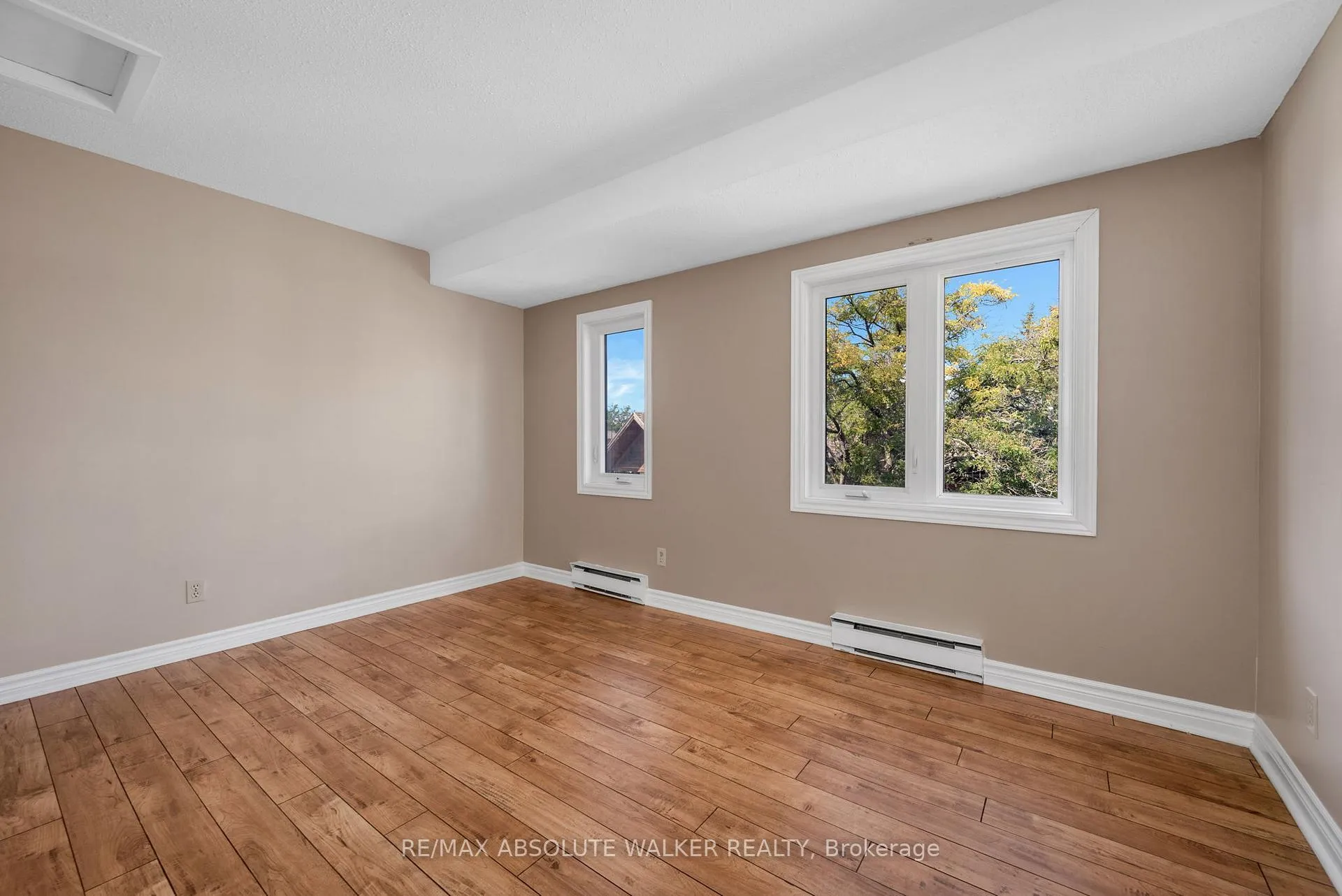 Photo 19 of Unit 108, 500 Canteval Terrace, Ottawa, Fallingbrook/Pineridge — HOMEH