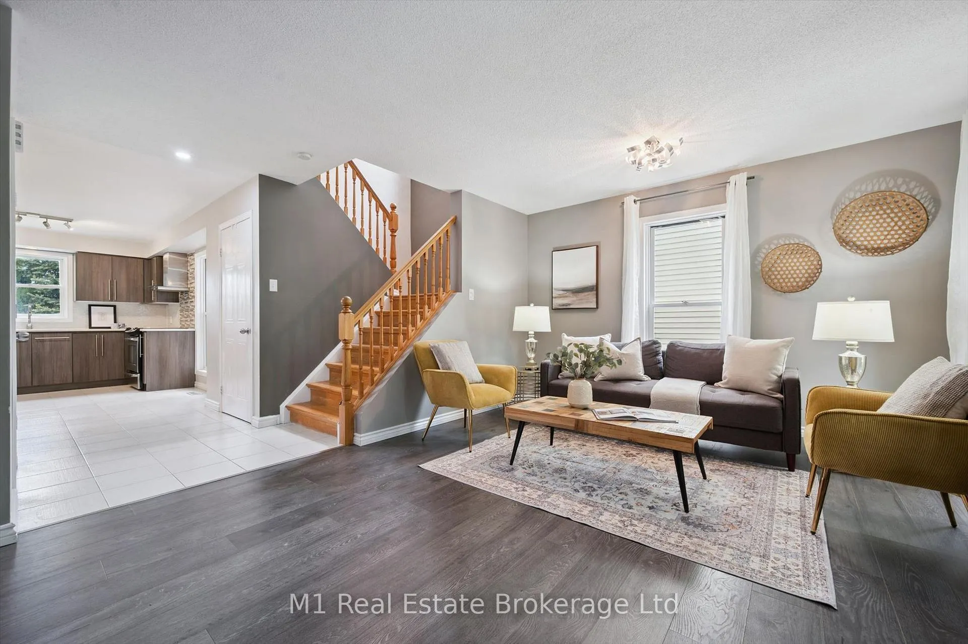Photo 13 of 668 Jacob Lane, Waterloo — HOMEH
