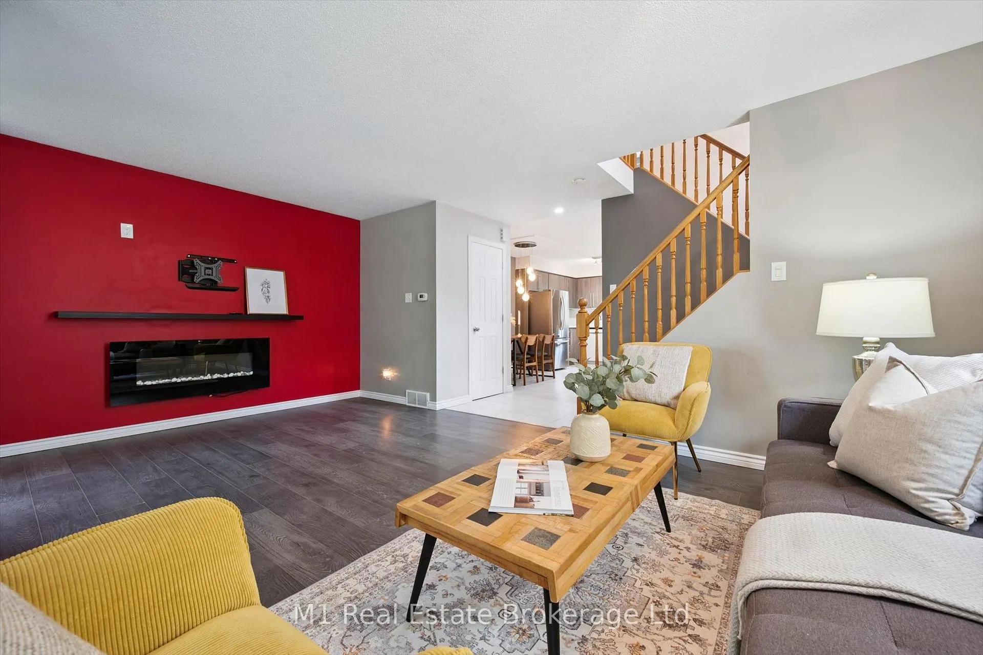 Photo 17 of 668 Jacob Lane, Waterloo — HOMEH