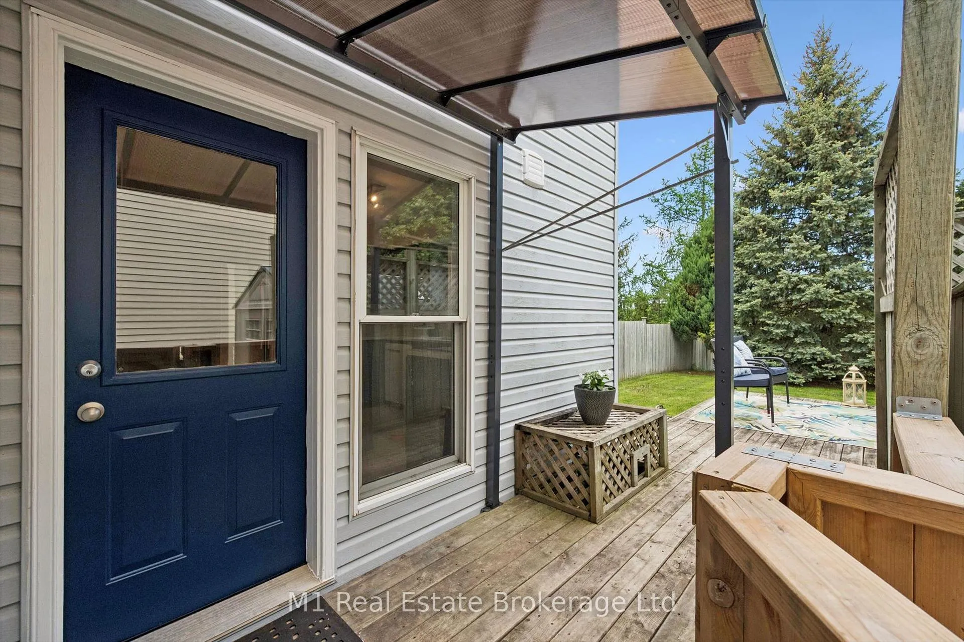 Photo 33 of 668 Jacob Lane, Waterloo — HOMEH