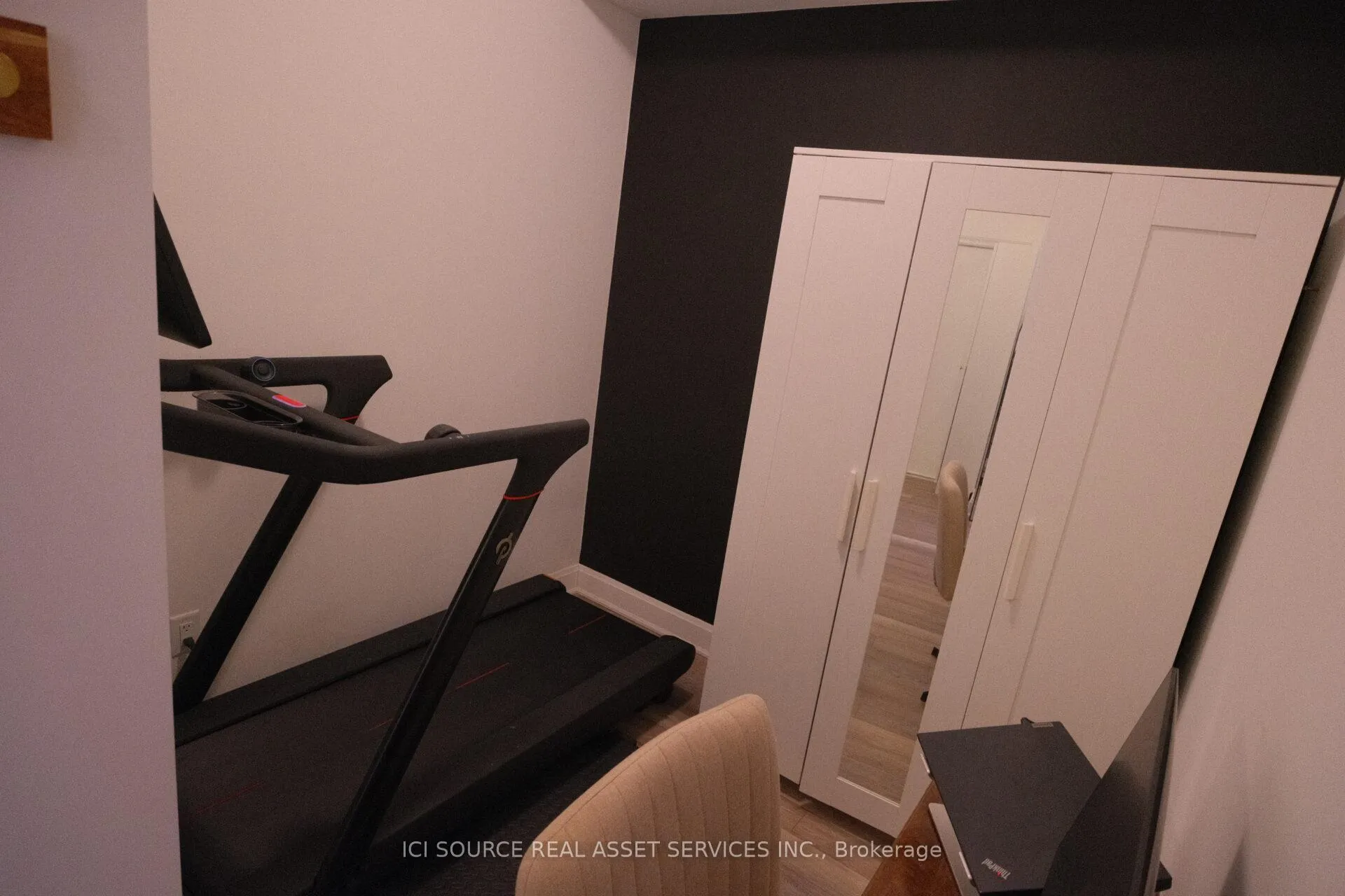 Photo 19 of Unit 421, 50 Lakebreeze Drive, Clarington, Newcastle — HOMEH