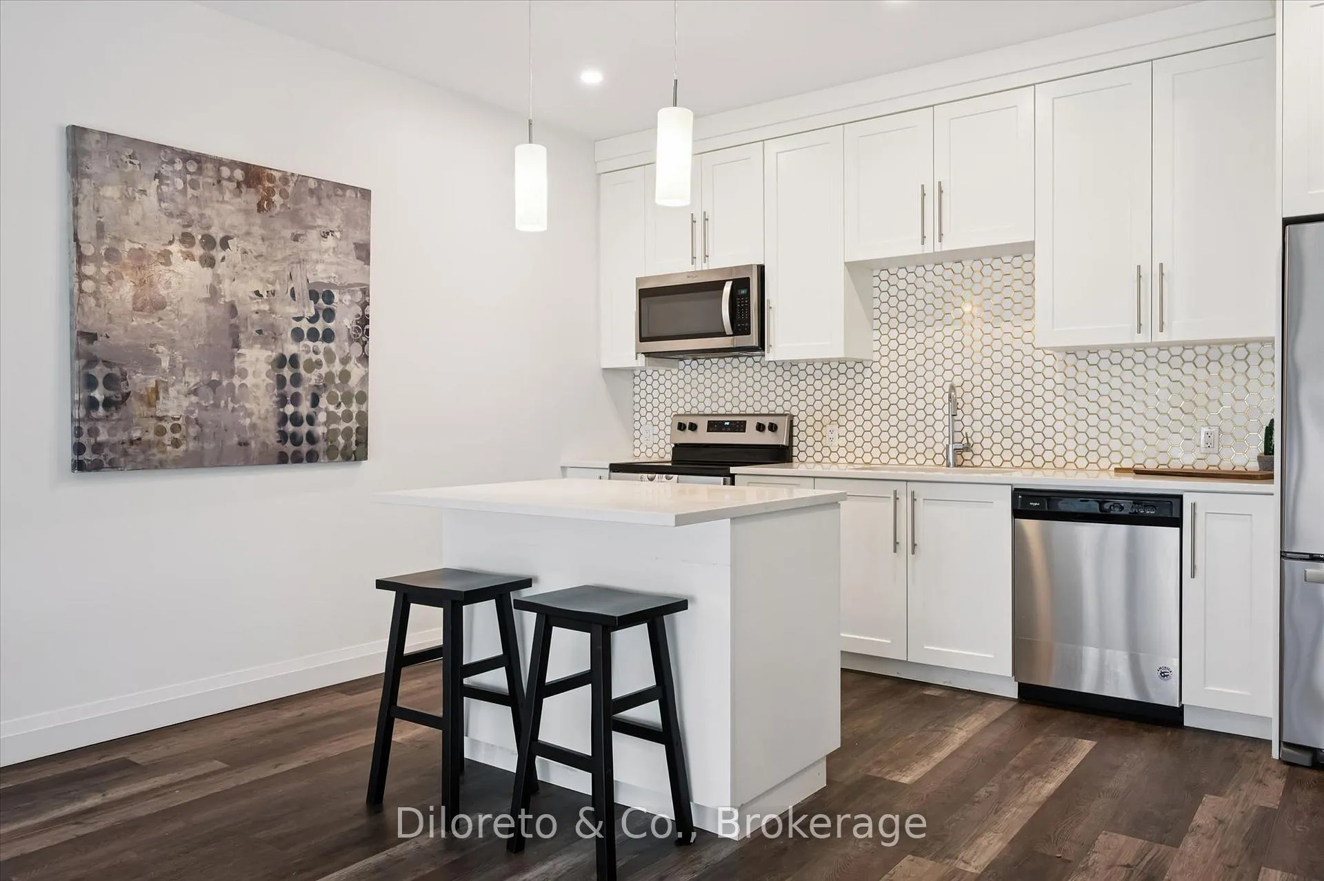 Photo 6 of Unit 110, 332 Gosling Gardens, Guelph, Clairfields/Hanlon Business Park — HOMEH