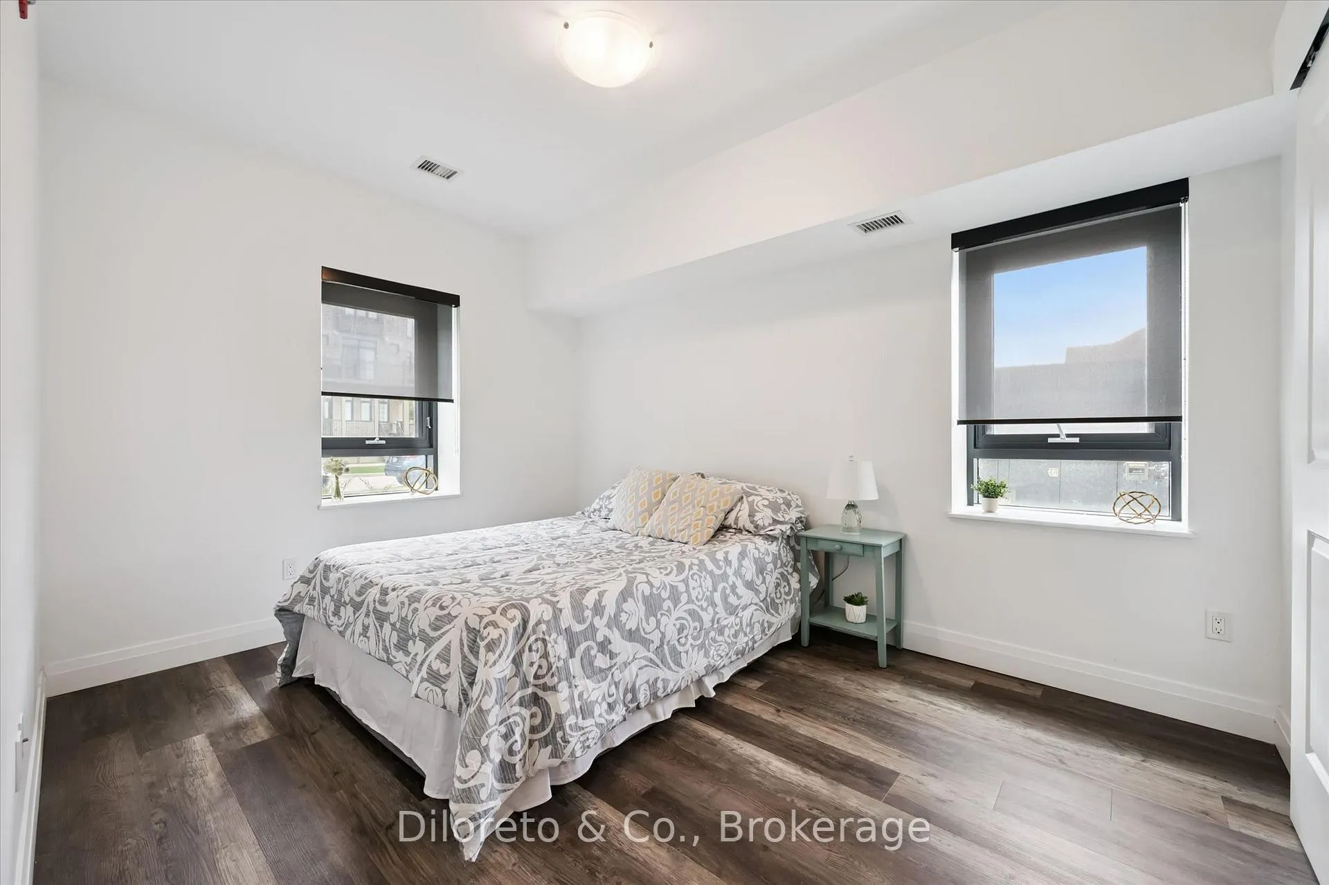 Photo 15 of Unit 110, 332 Gosling Gardens, Guelph, Clairfields/Hanlon Business Park — HOMEH