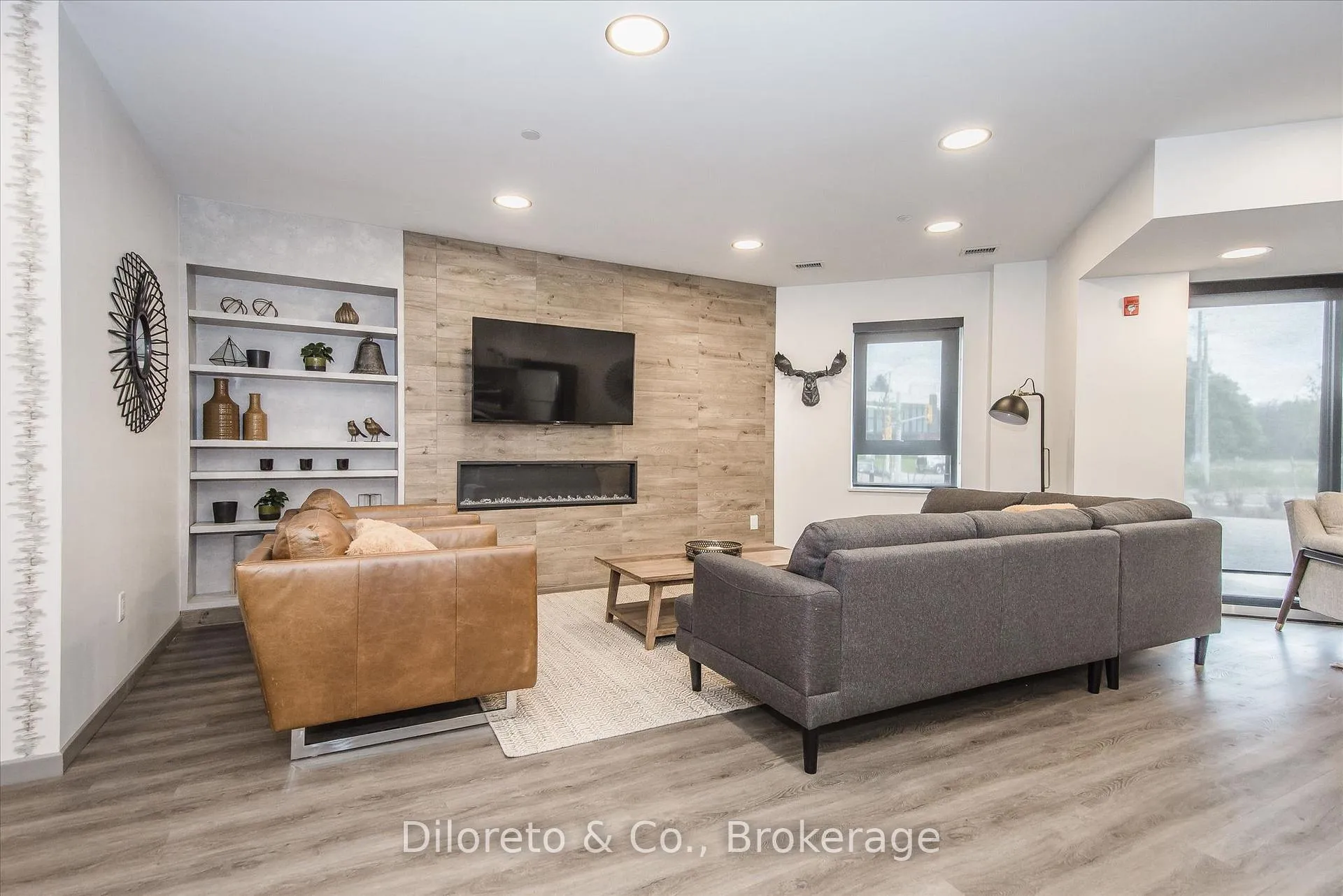 Photo 26 of Unit 110, 332 Gosling Gardens, Guelph, Clairfields/Hanlon Business Park — HOMEH