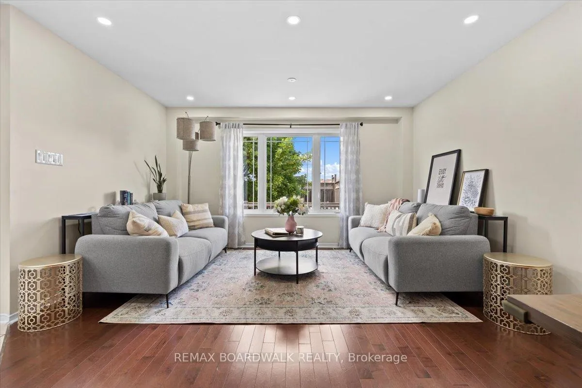Photo 14 of 510 Pepperville Crescent, Ottawa, Kanata - Emerald Meadows/Trailwest — HOMEH