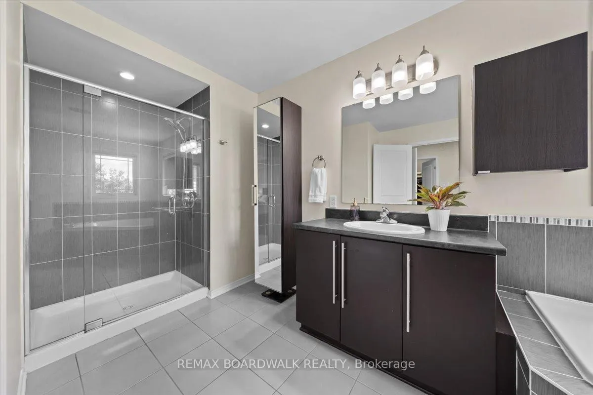 Photo 24 of 510 Pepperville Crescent, Ottawa, Kanata - Emerald Meadows/Trailwest — HOMEH