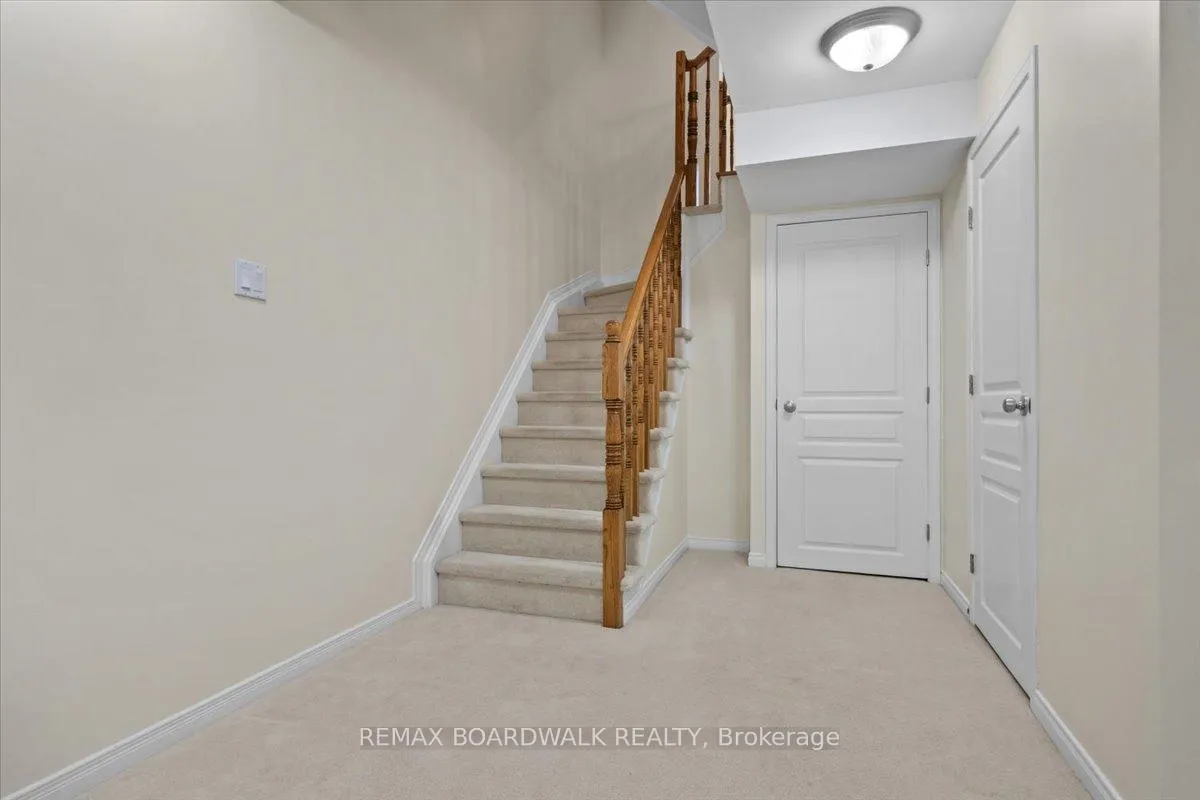 Photo 30 of 510 Pepperville Crescent, Ottawa, Kanata - Emerald Meadows/Trailwest — HOMEH
