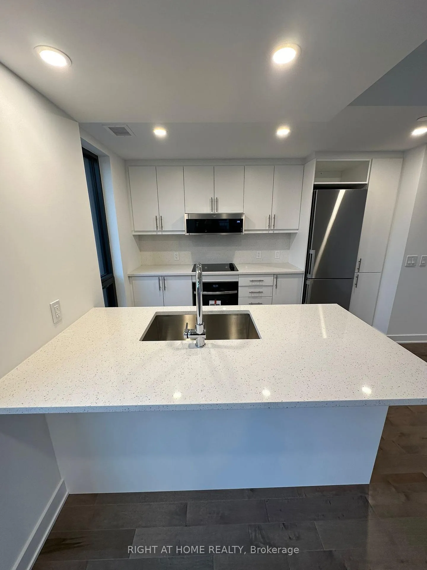 Photo 6 of Unit 2307, 340 Queen Street, Ottawa, Ottawa Centre — HOMEH