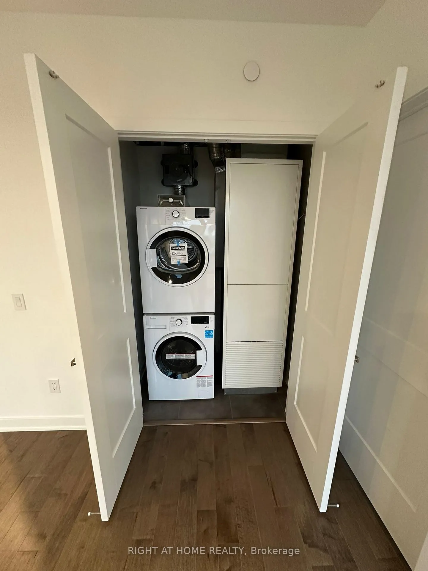 Photo 10 of Unit 2307, 340 Queen Street, Ottawa, Ottawa Centre — HOMEH