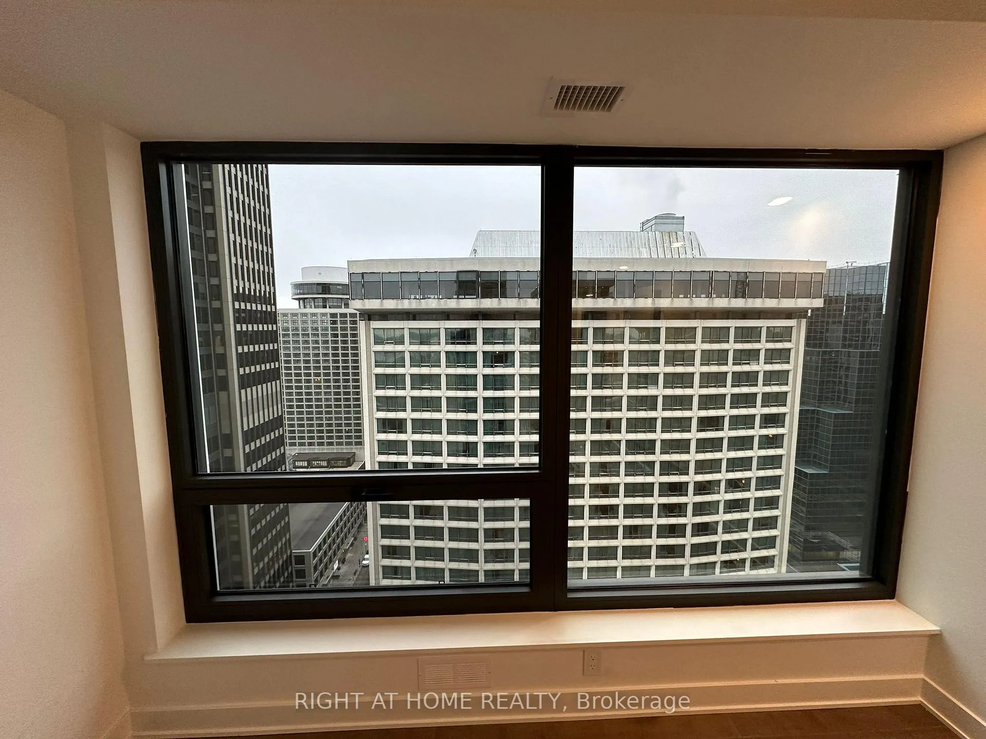 Photo 13 of Unit 2307, 340 Queen Street, Ottawa, Ottawa Centre — HOMEH