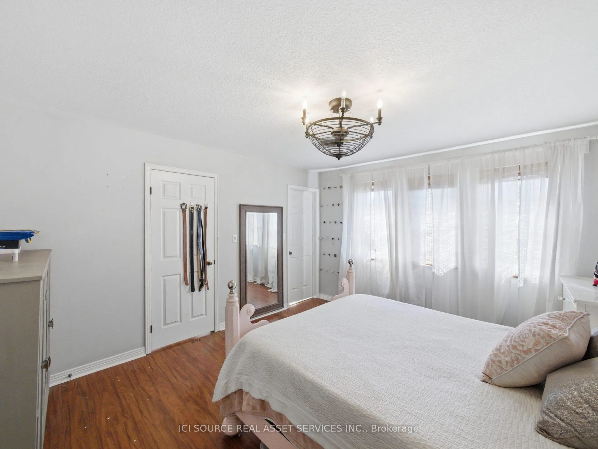 Photo 11 of Unit 22, 163 Livingston Avenue, Grimsby, Grimsby West — HOMEH