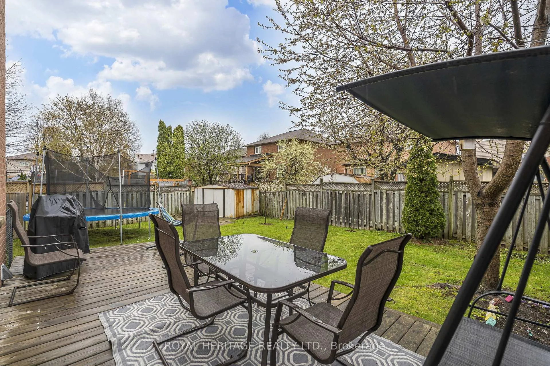 Photo 35 of 35 Hughes Crescent, Ajax, Central — HOMEH