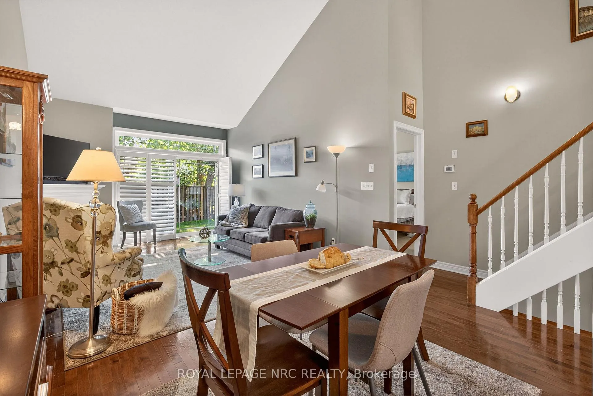Photo 9 of Unit 9, 4300 Kalar Road, Niagara Falls, Ascot — HOMEH