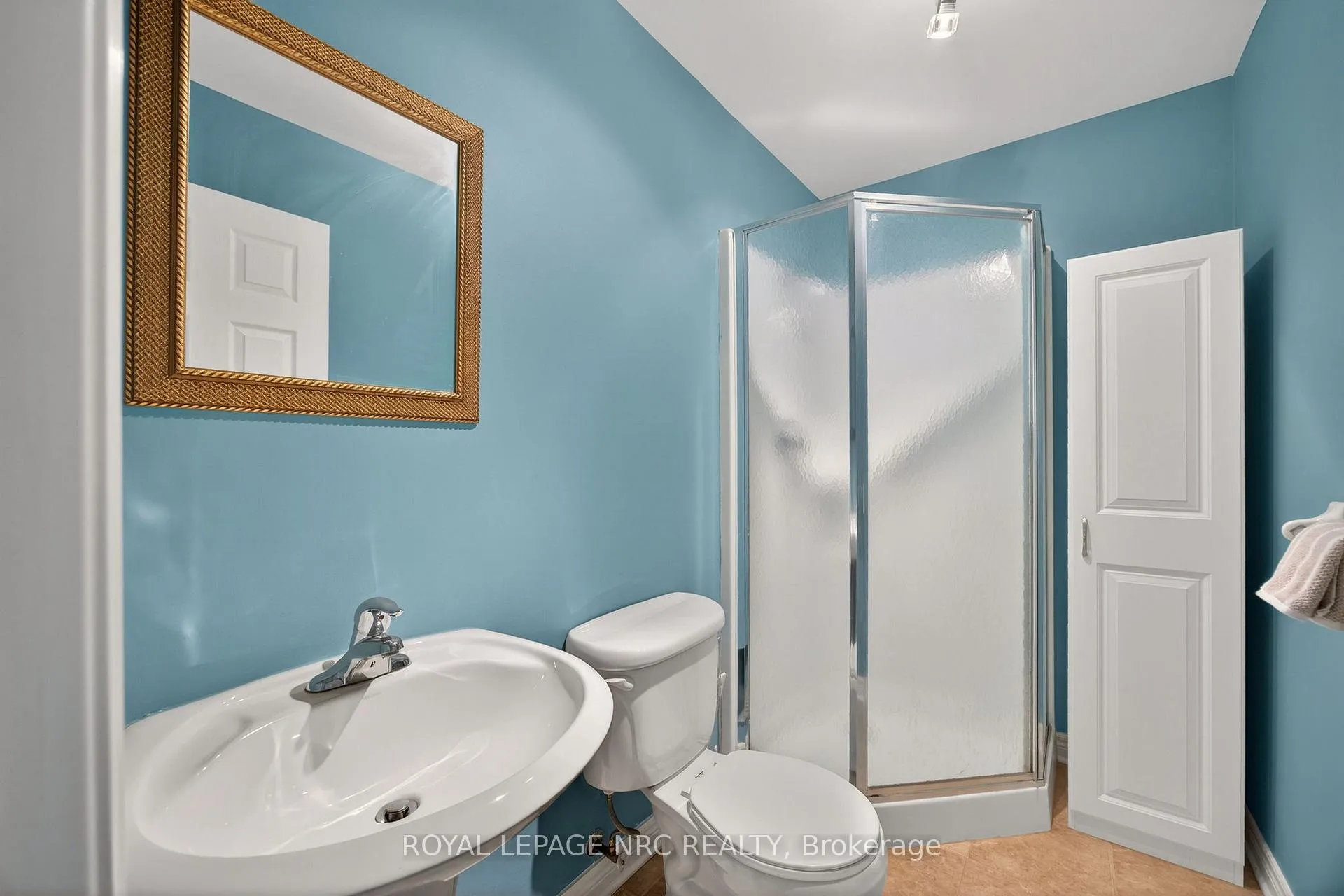 Photo 24 of Unit 9, 4300 Kalar Road, Niagara Falls, Ascot — HOMEH