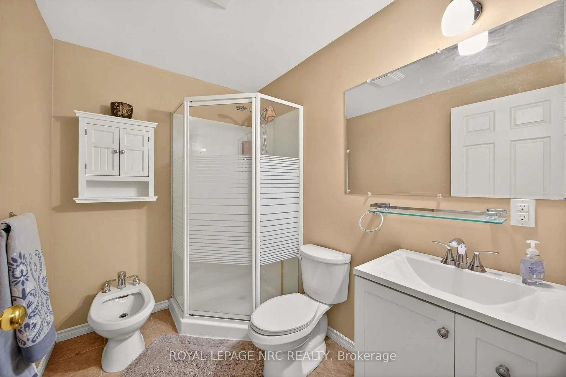 Photo 31 of Unit 9, 4300 Kalar Road, Niagara Falls, Ascot — HOMEH